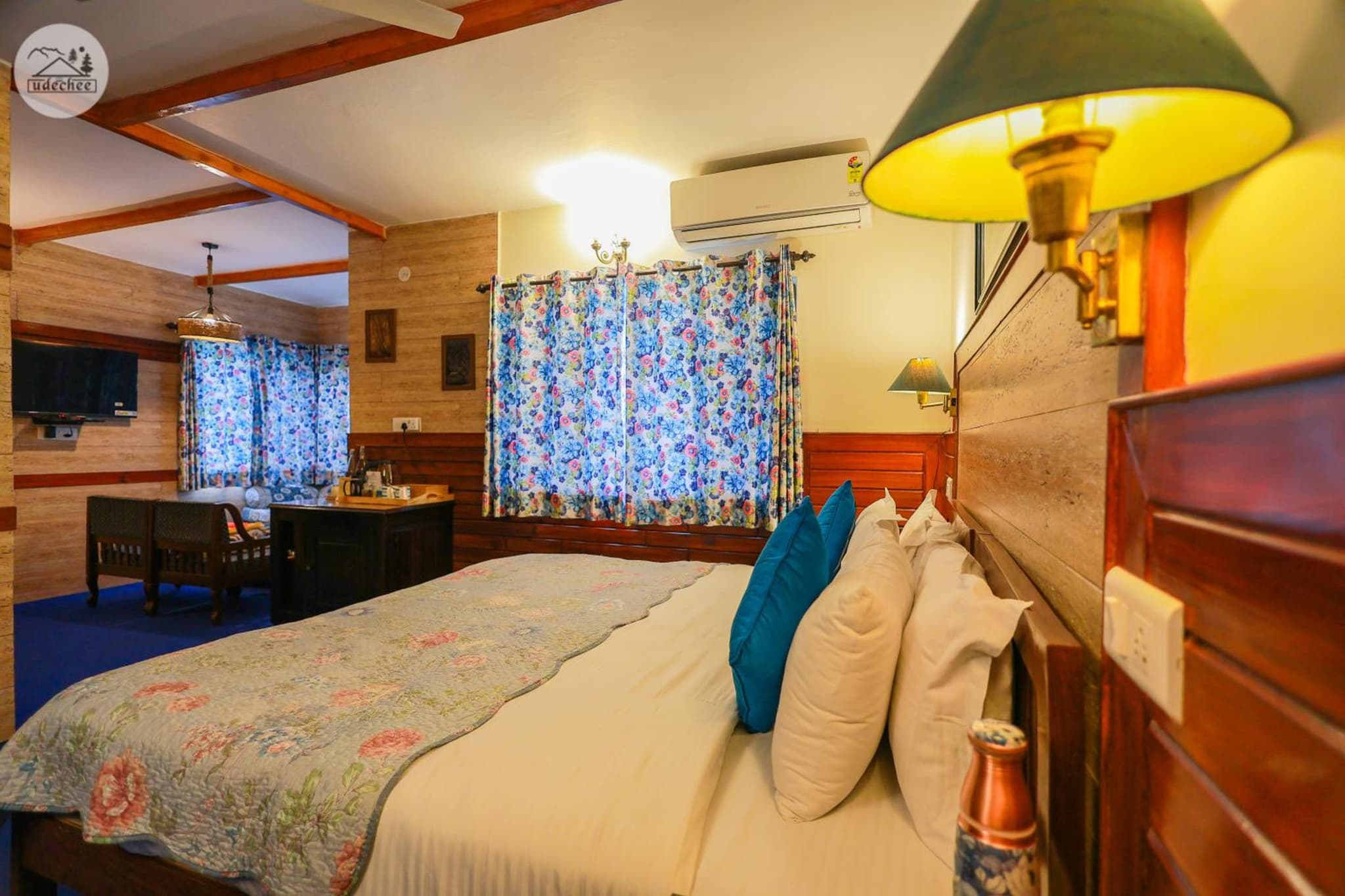 Hotel Udechee Huts, McLeod Ganj photo 6