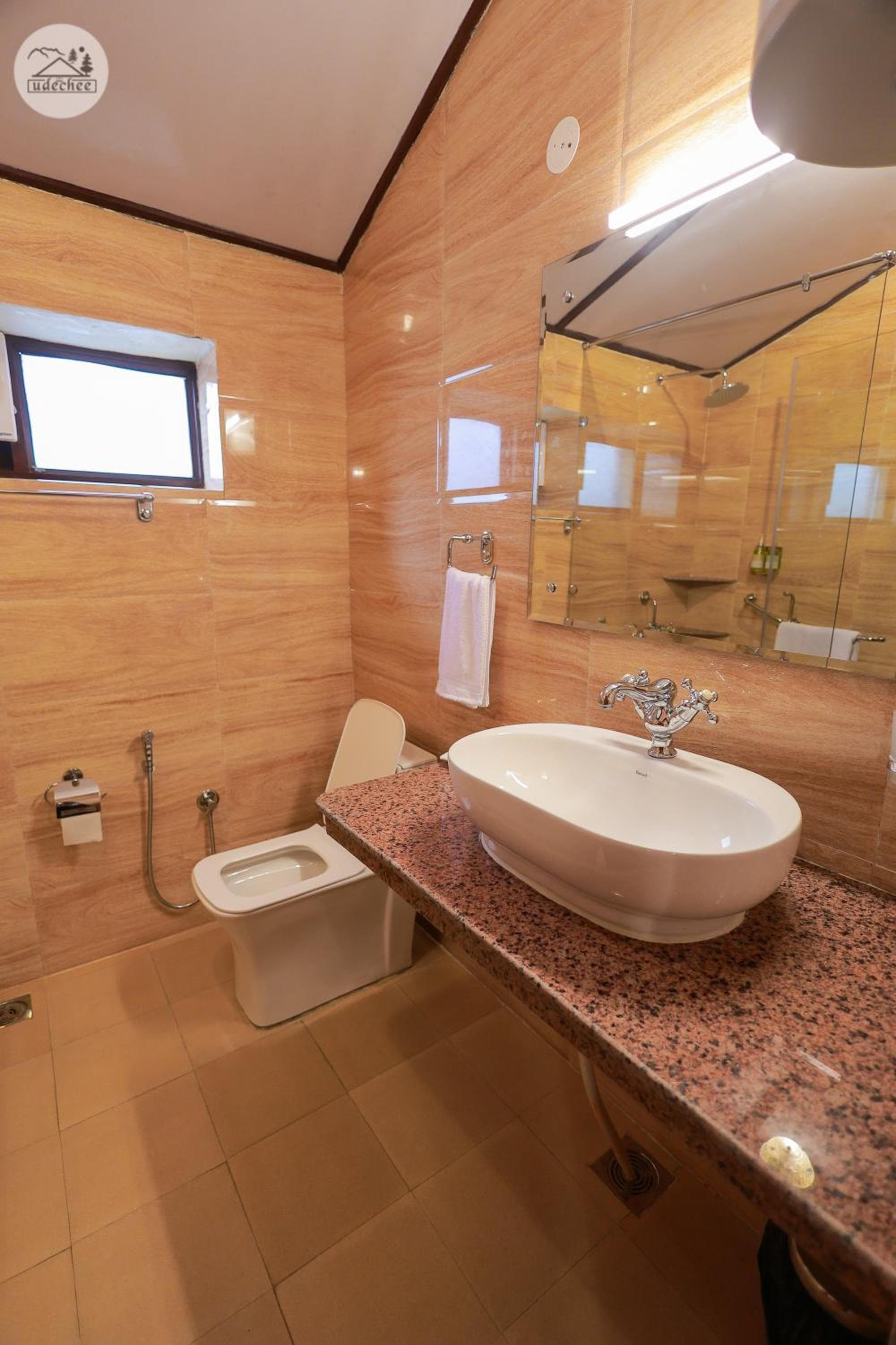 Hotel Udechee Huts, McLeod Ganj photo 4