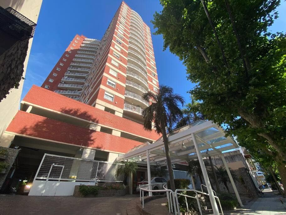 Tigre Center Tower i - Con piscina y seguridad 24hs - Opcional cochera