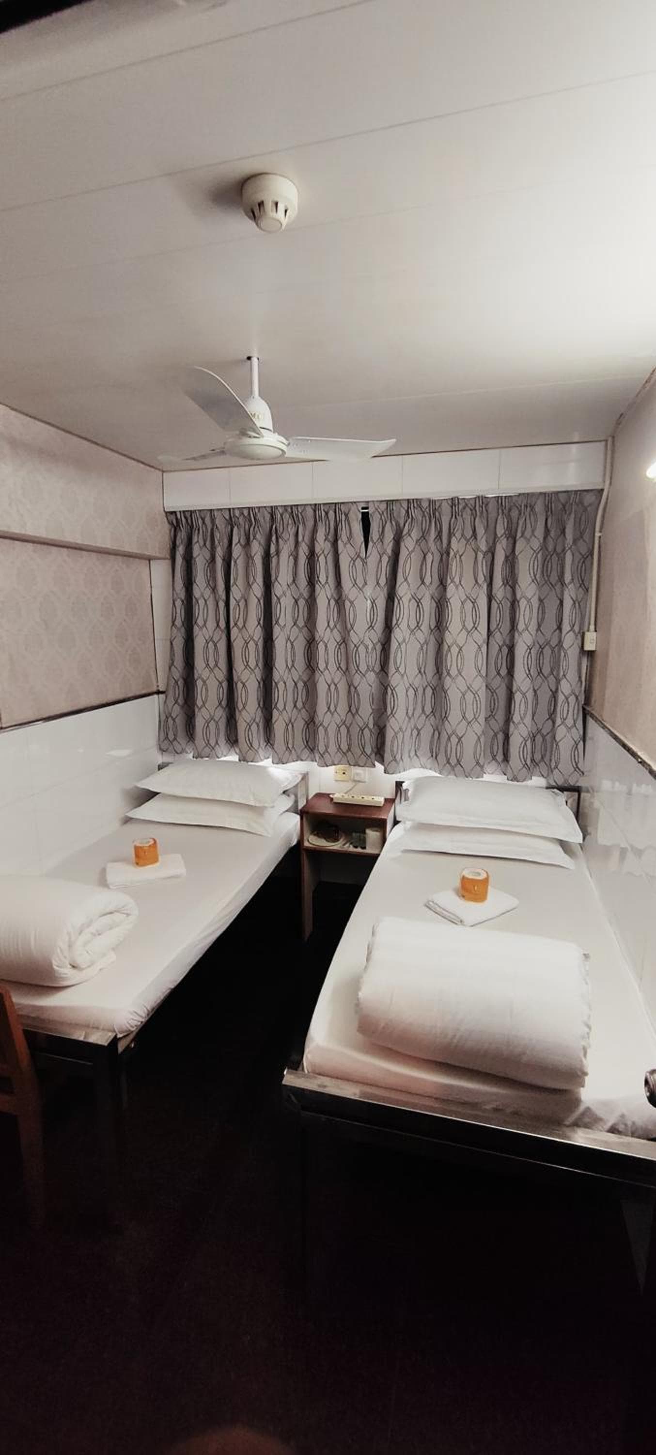 Four Seasons Hostel photo 4