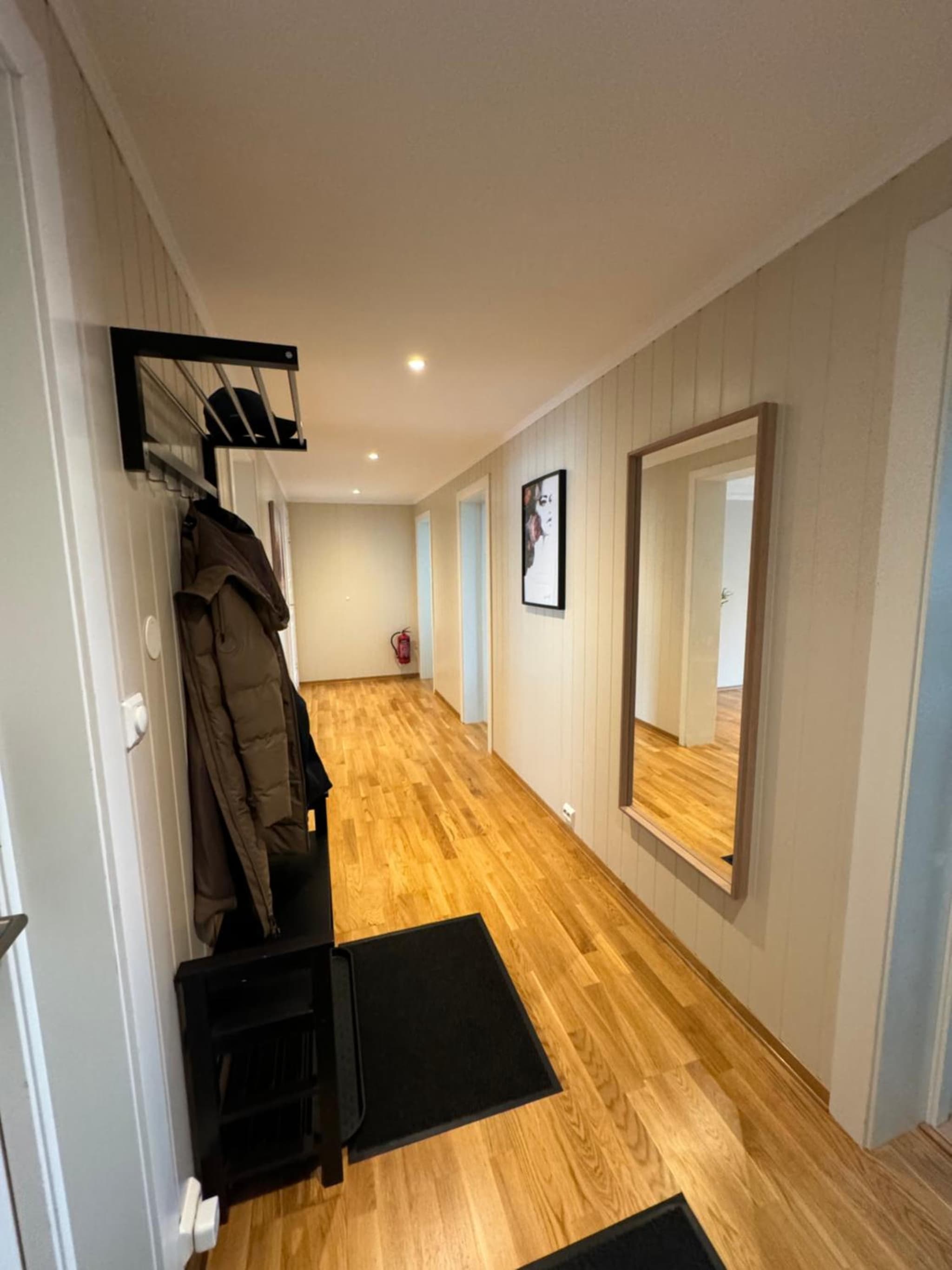 Charming 3-Bedroom Apartment photo 6