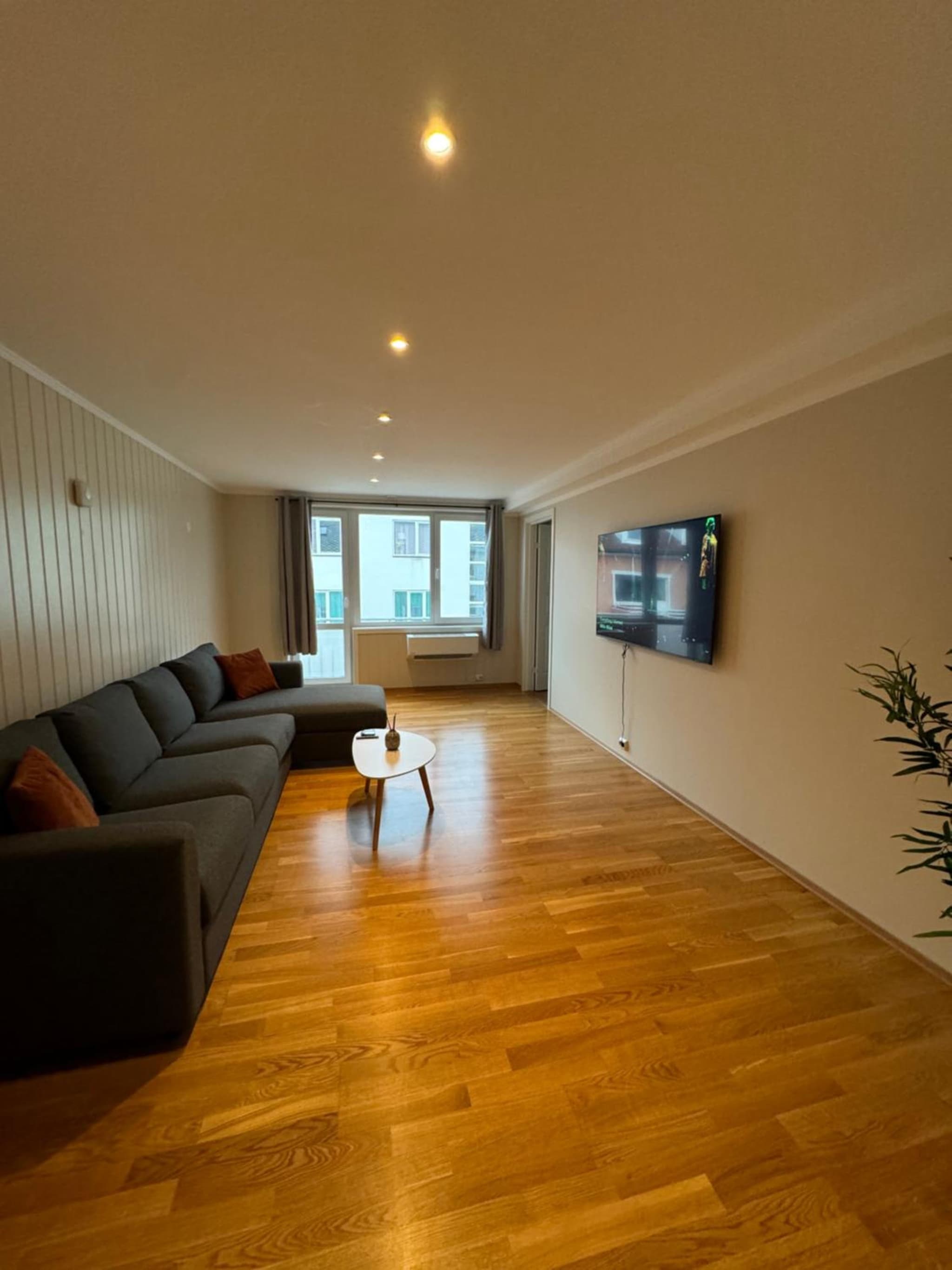 Charming 3-Bedroom Apartment photo 5