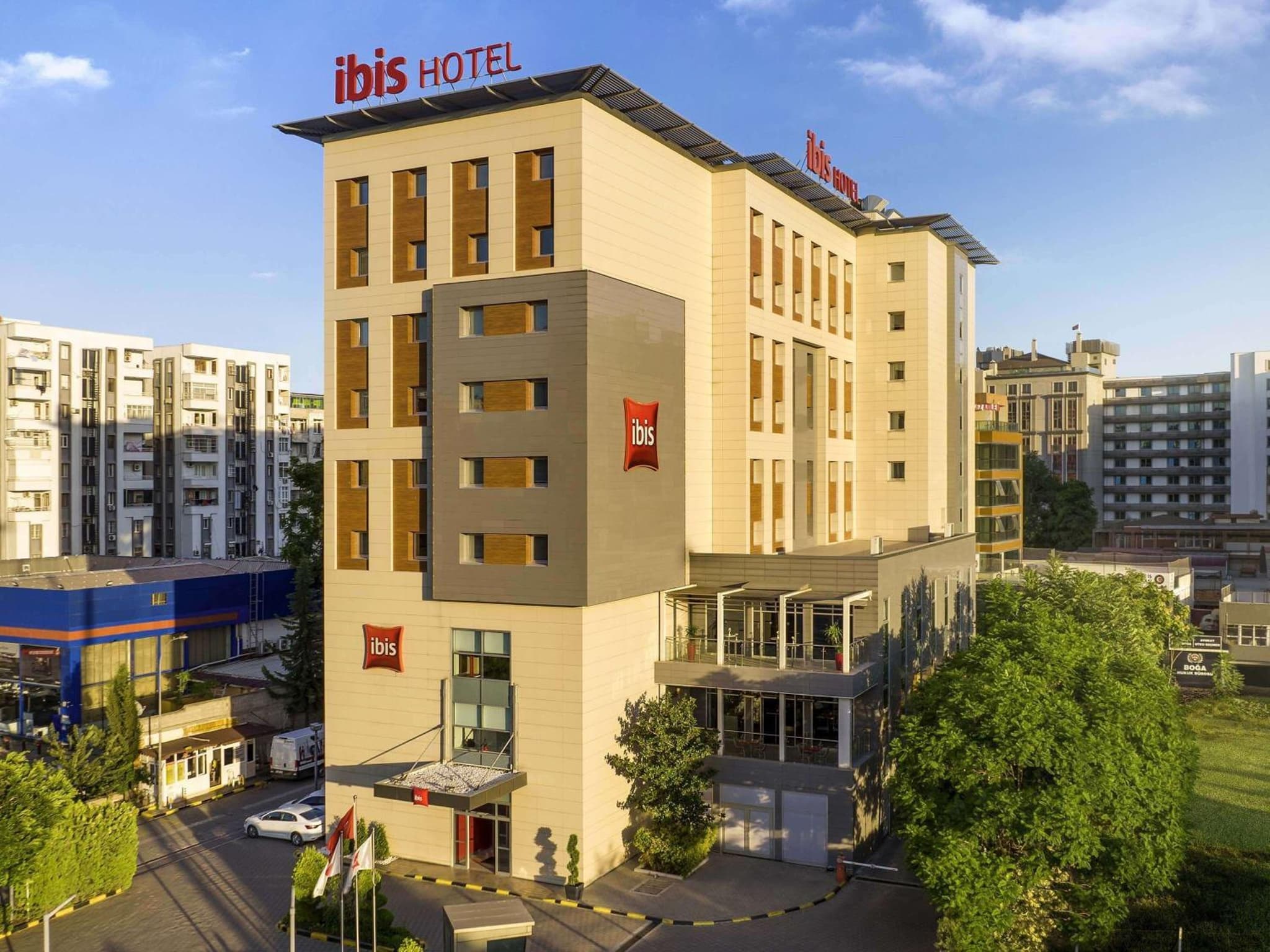 ibis Adana photo 3