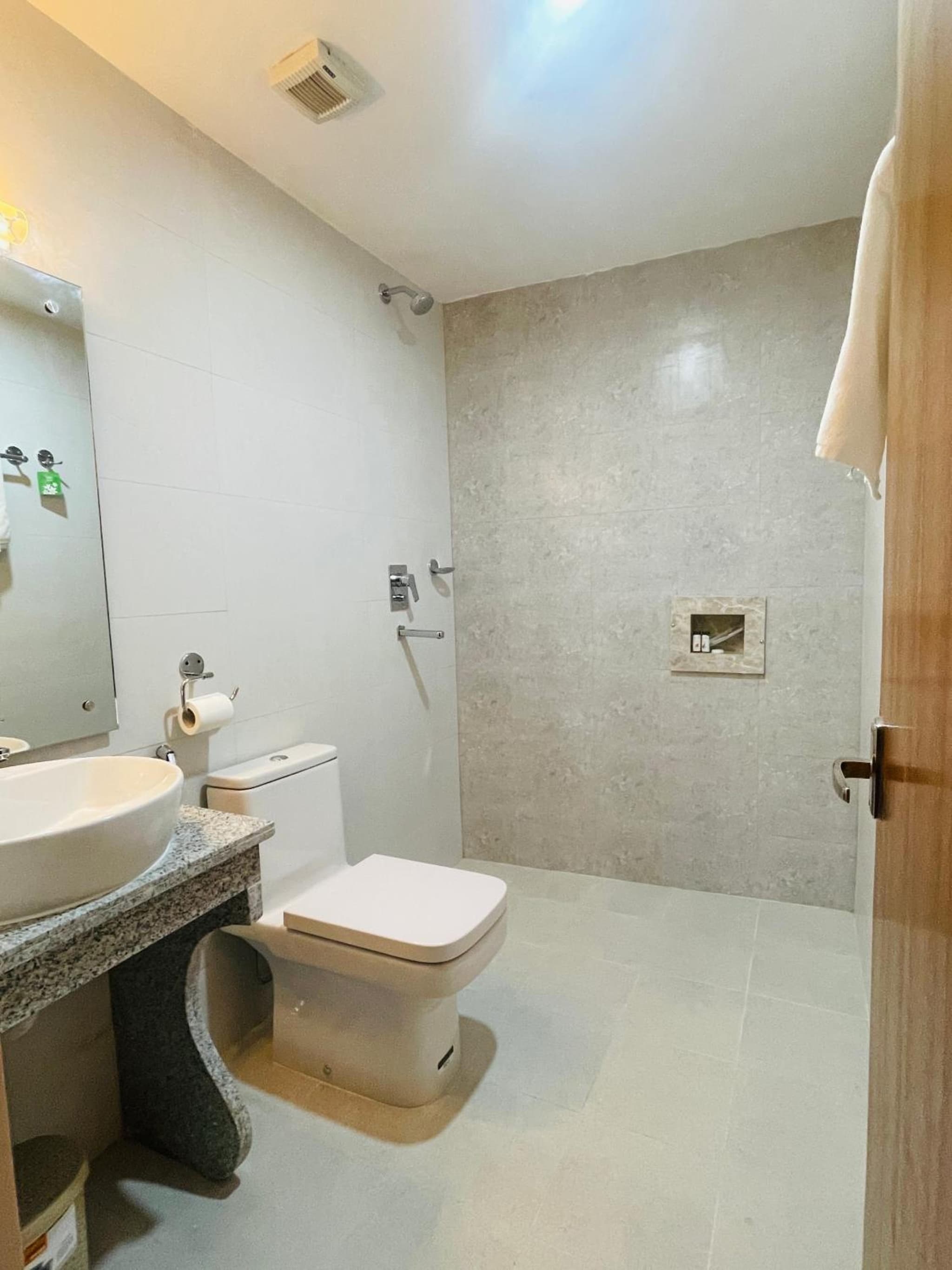 Hotel Matina Suites photo 9