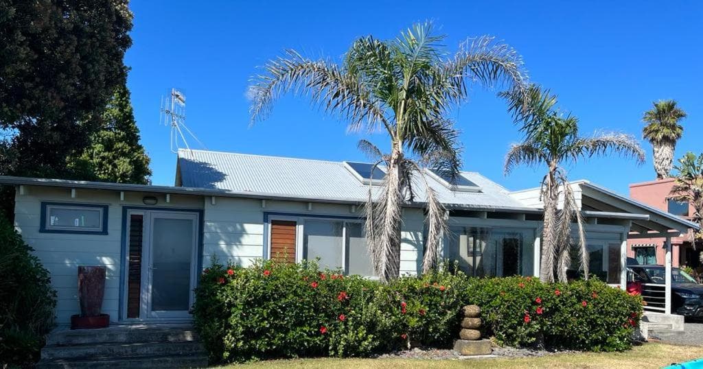 Wellwood Cottage - Beach Front Escape photo 6