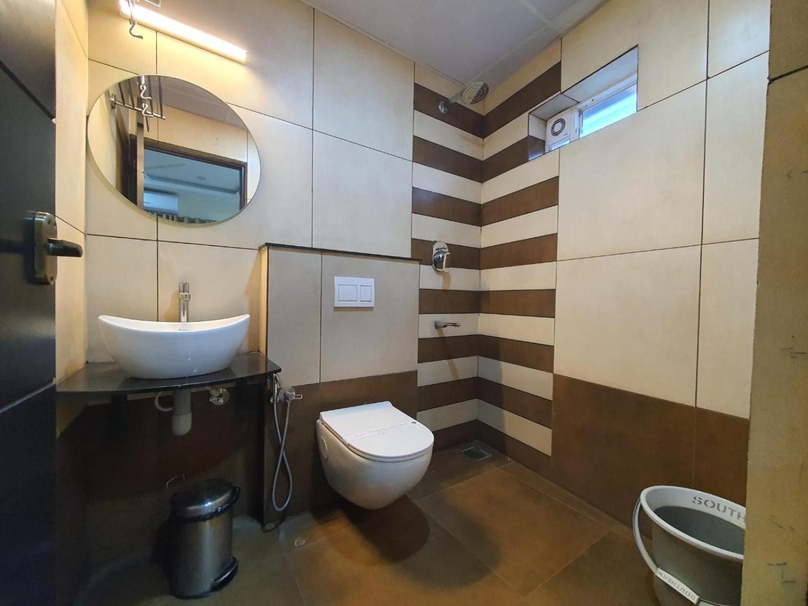 Hotel Deepakam Inn photo 6