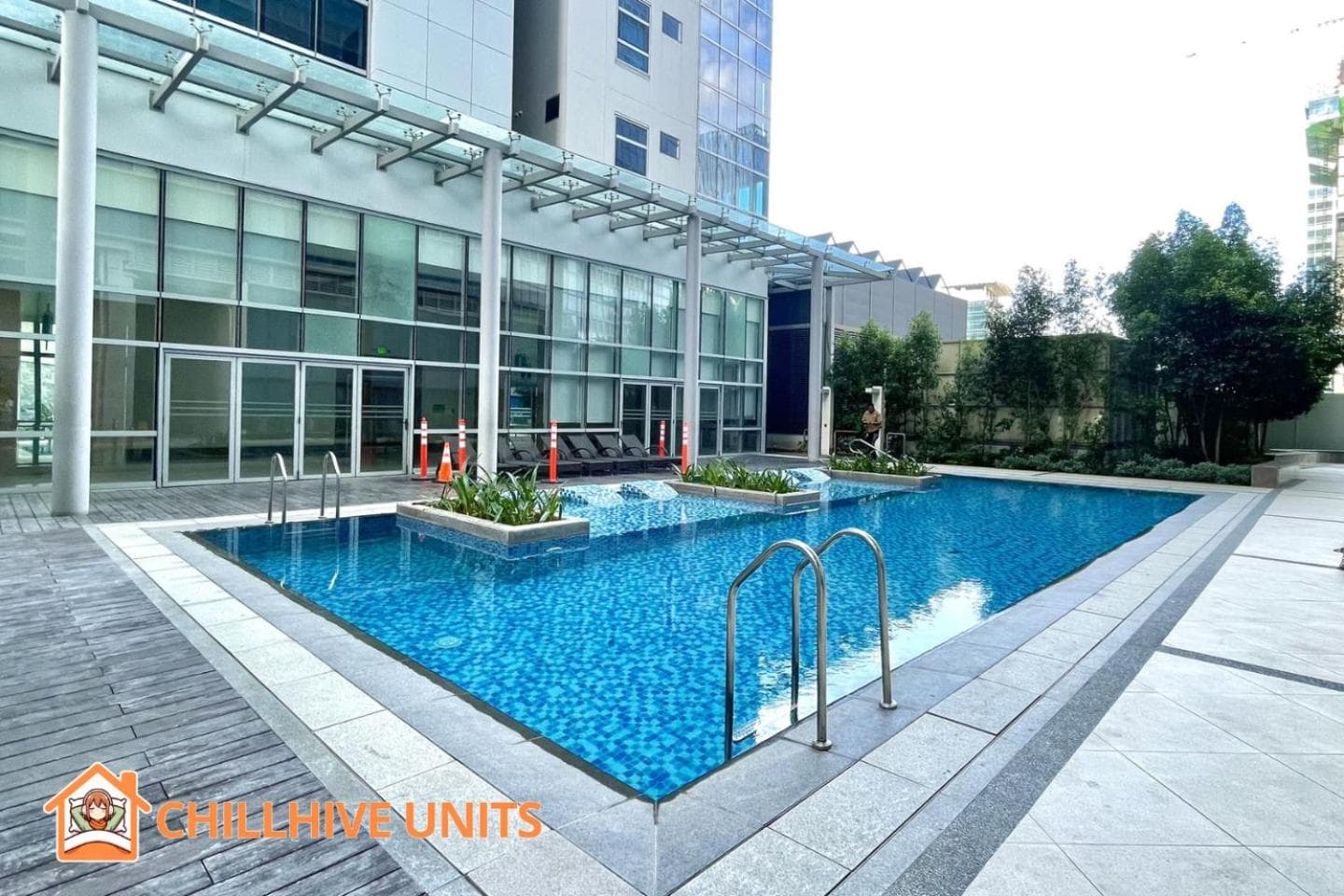 Chic BGC Condo Near Uptown Parade #upt124r photo 8