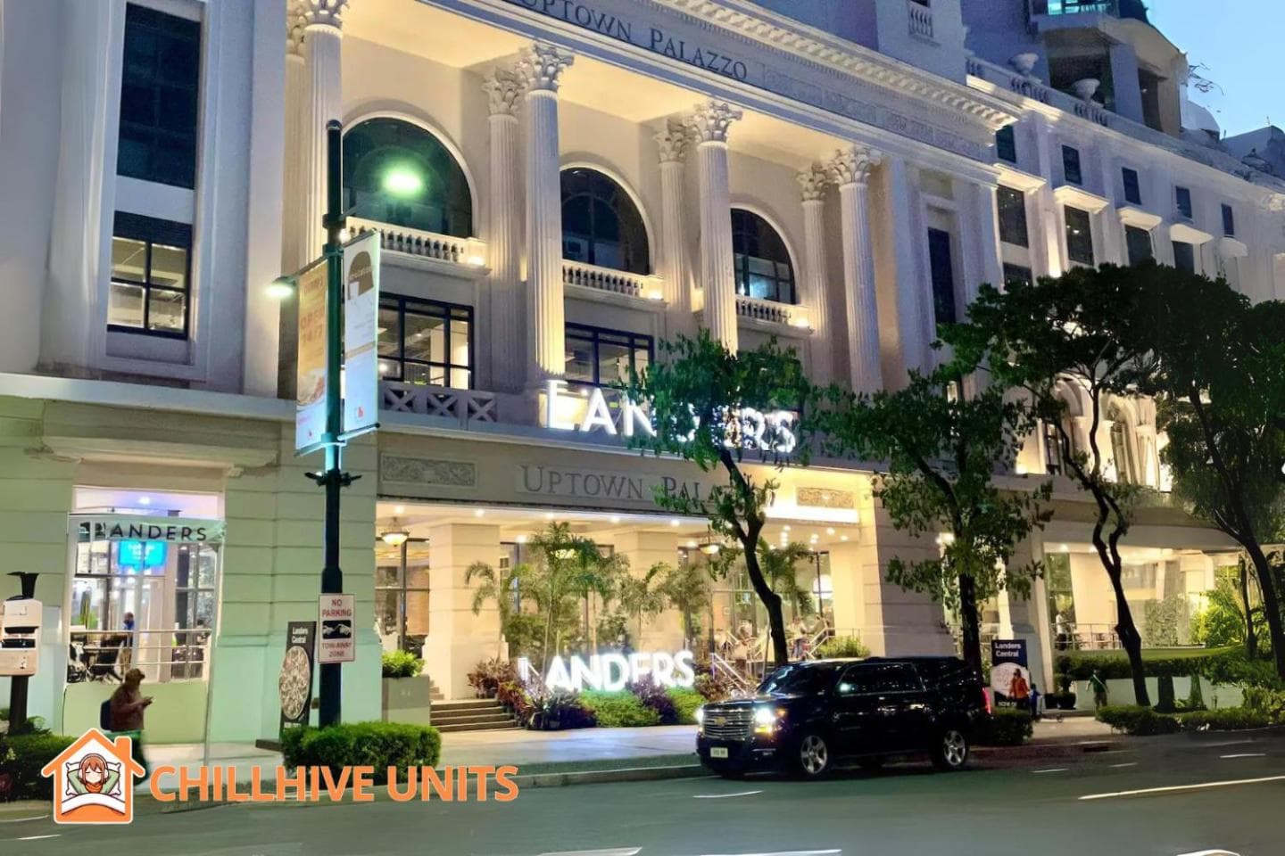 Chic BGC Condo Near Uptown Parade #upt124r photo 2