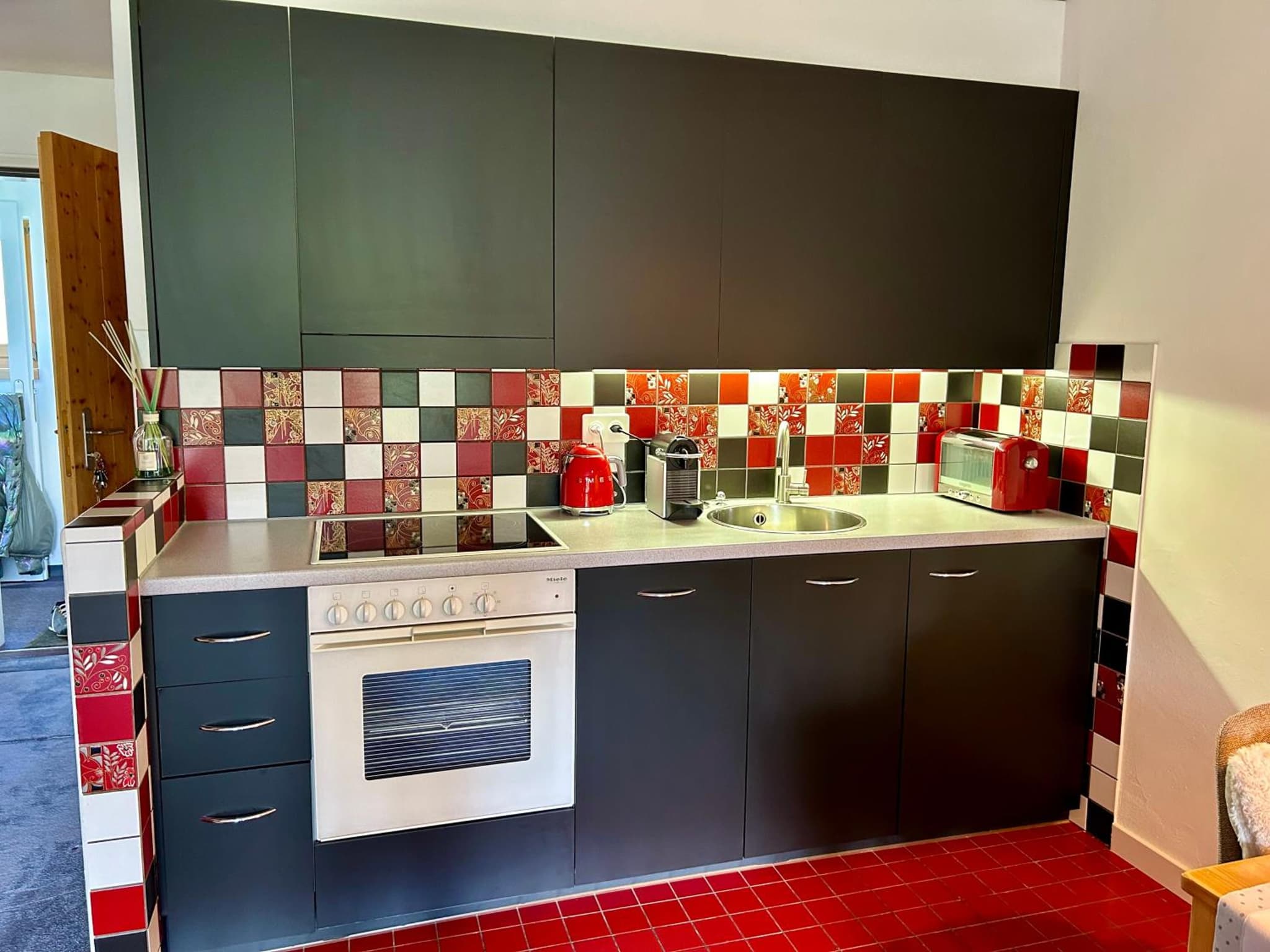 Alpine Studio Apartment photo 4