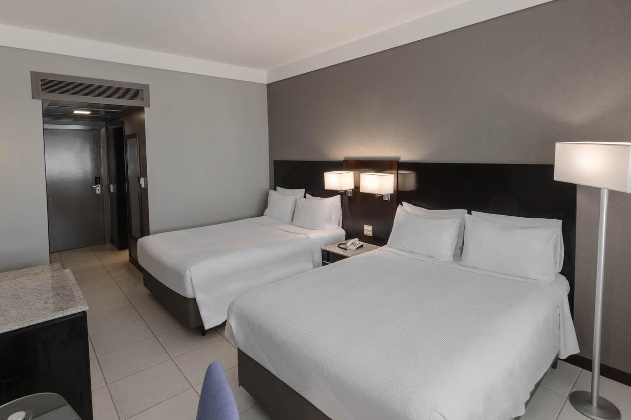Hotel Deville Prime Cuiabá photo 5