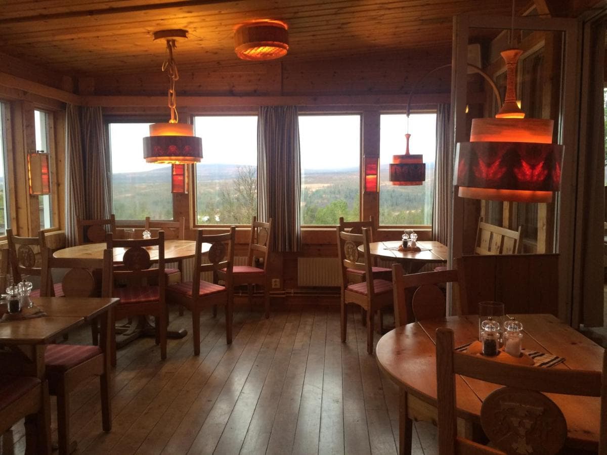 restaurant