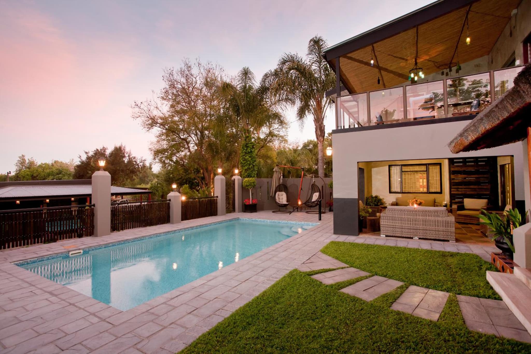 Miles B&B Guest House photo 5