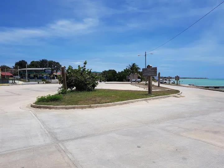 El Combate Condos, Enjoy Ocean Views and Pool Fun photo 2