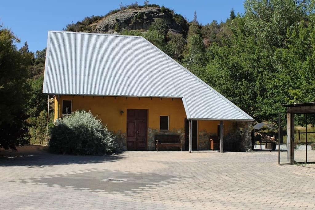 Arty Luxury Barn Apartment