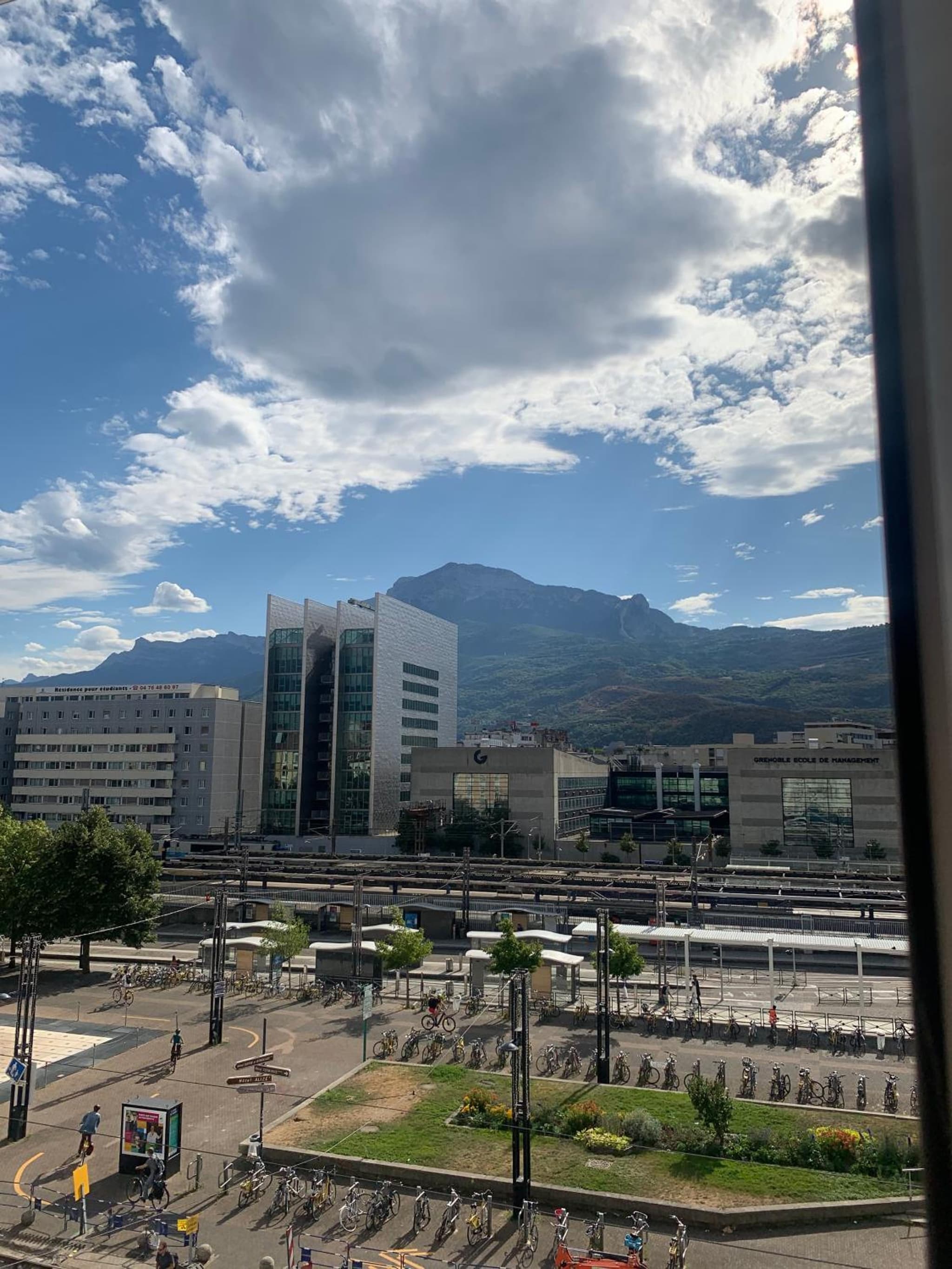 Campanile Grenoble Centre Gare photo 6