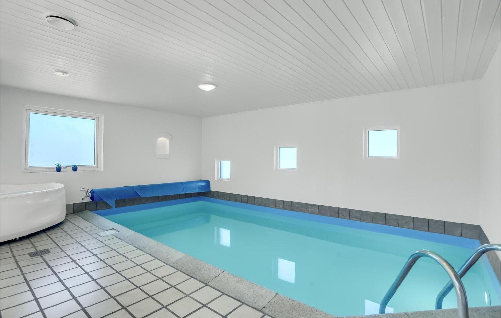 Pet Friendly Home In Oksbøl With Sauna photo 5
