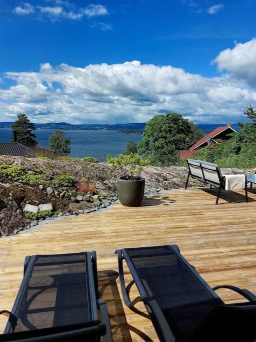 Panoramic Oslofjord Views with Private Beach Hut photo 2