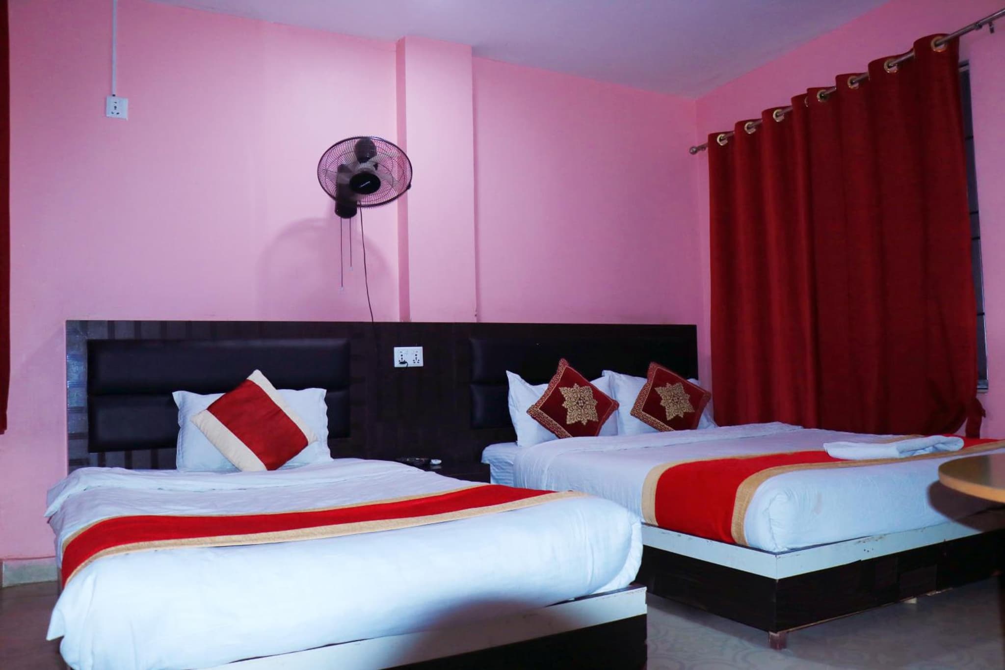 Hotel Megha Heritage photo 8