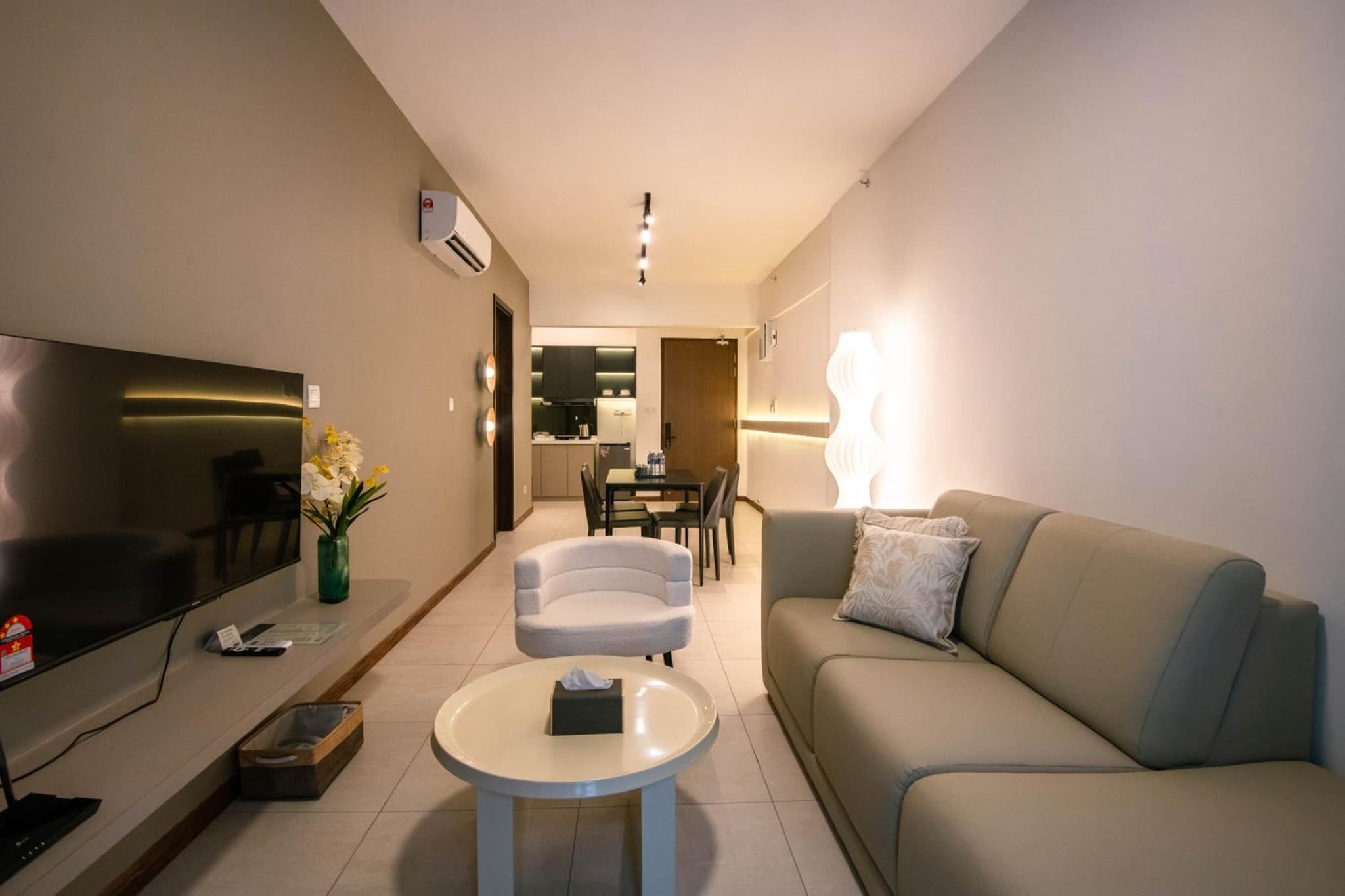 K AVENUE TOWER B by The Pillow House, 5 Minutes to KKIA Airport photo 8