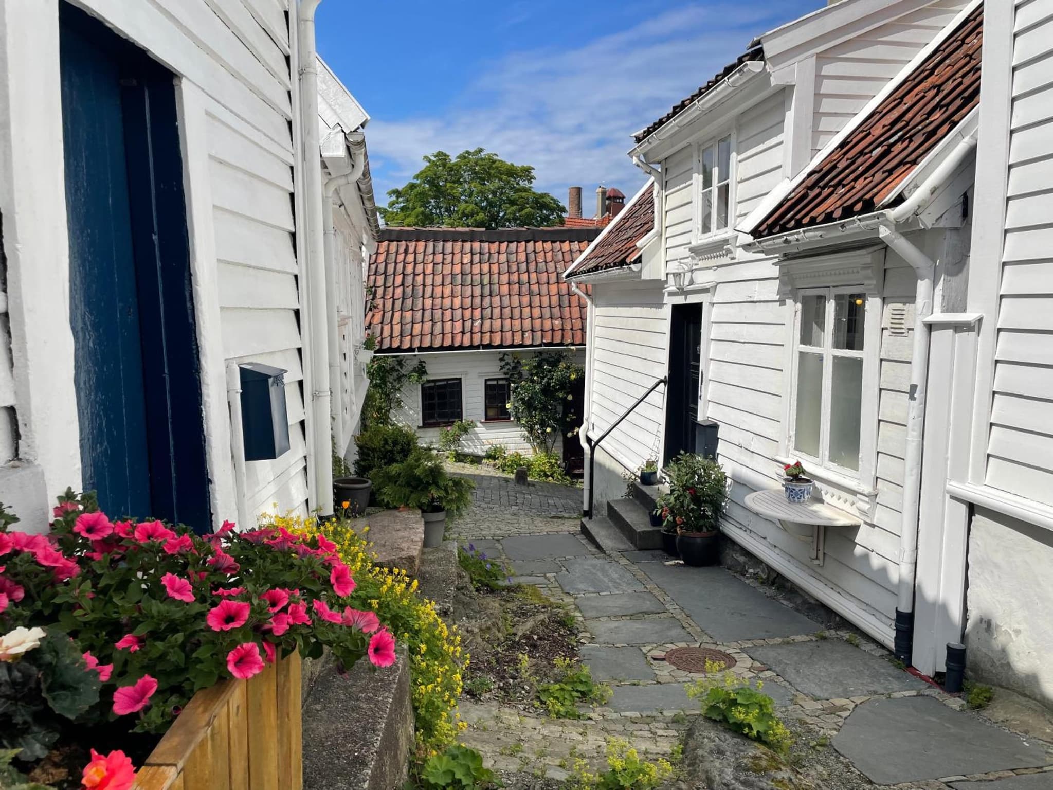 Historisk hus i gamle Stavanger photo 4
