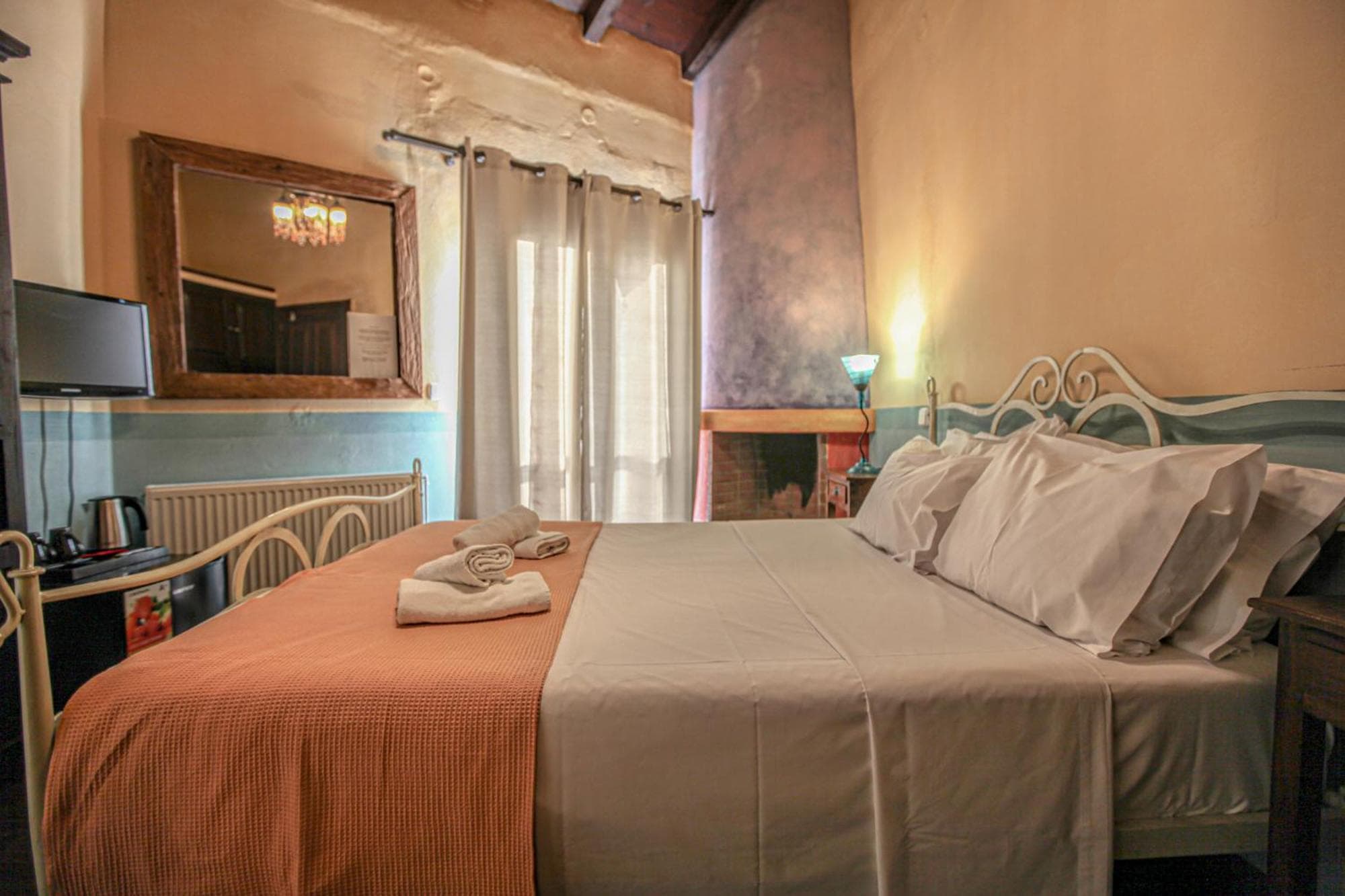 Mythos Guesthouse photo 5