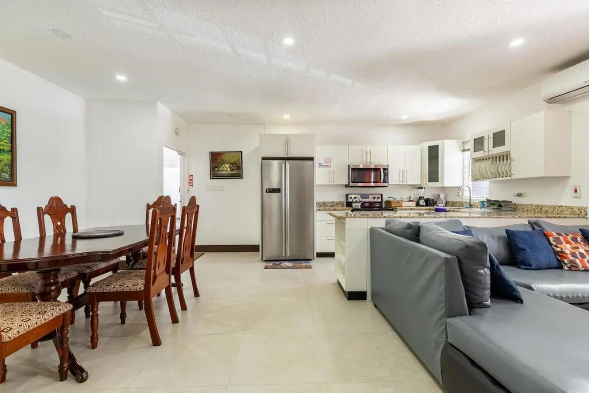 Unit 1 Palazzo Rickets Drive Runaway Bay photo 7