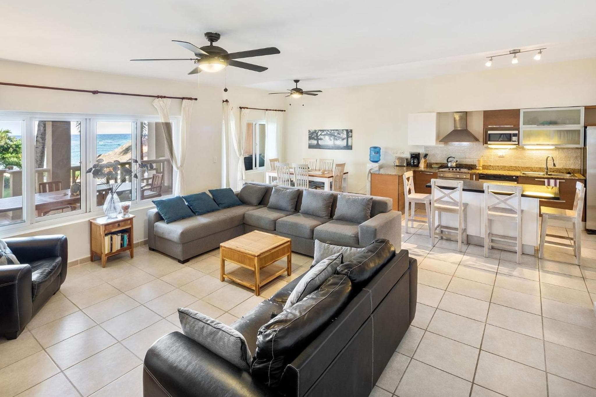 Ocean front 2bdrm-2bath at Ocean Point 1 - Kitebeach Cabarete photo 2