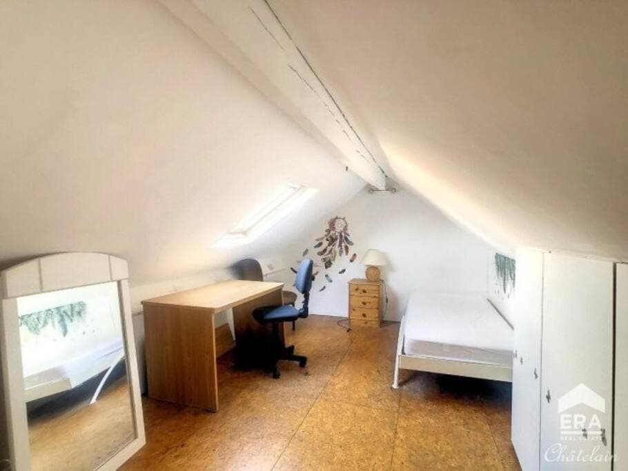 European District Apartment Thirteen photo 7