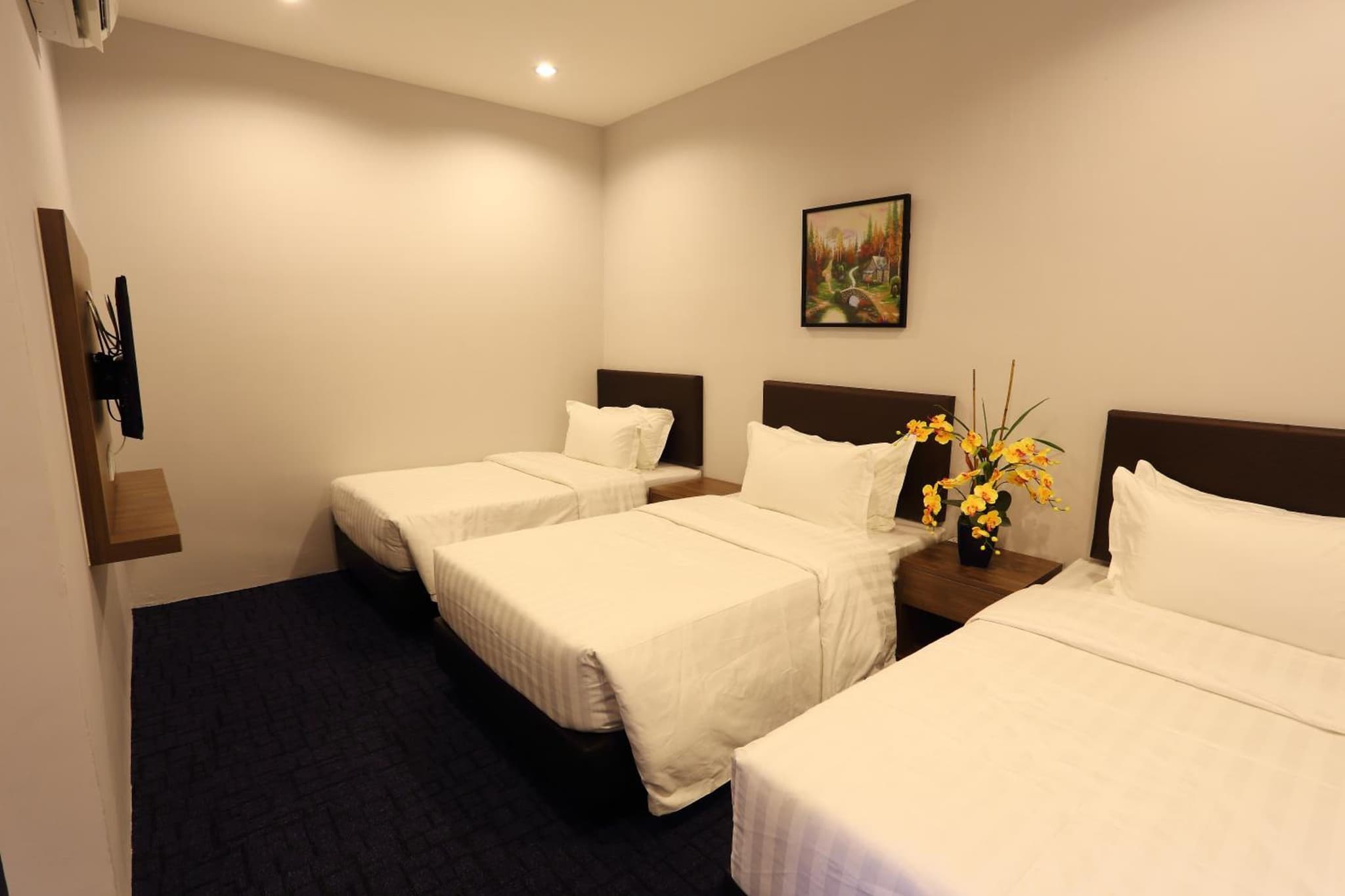 S Boutique Hotel photo 4