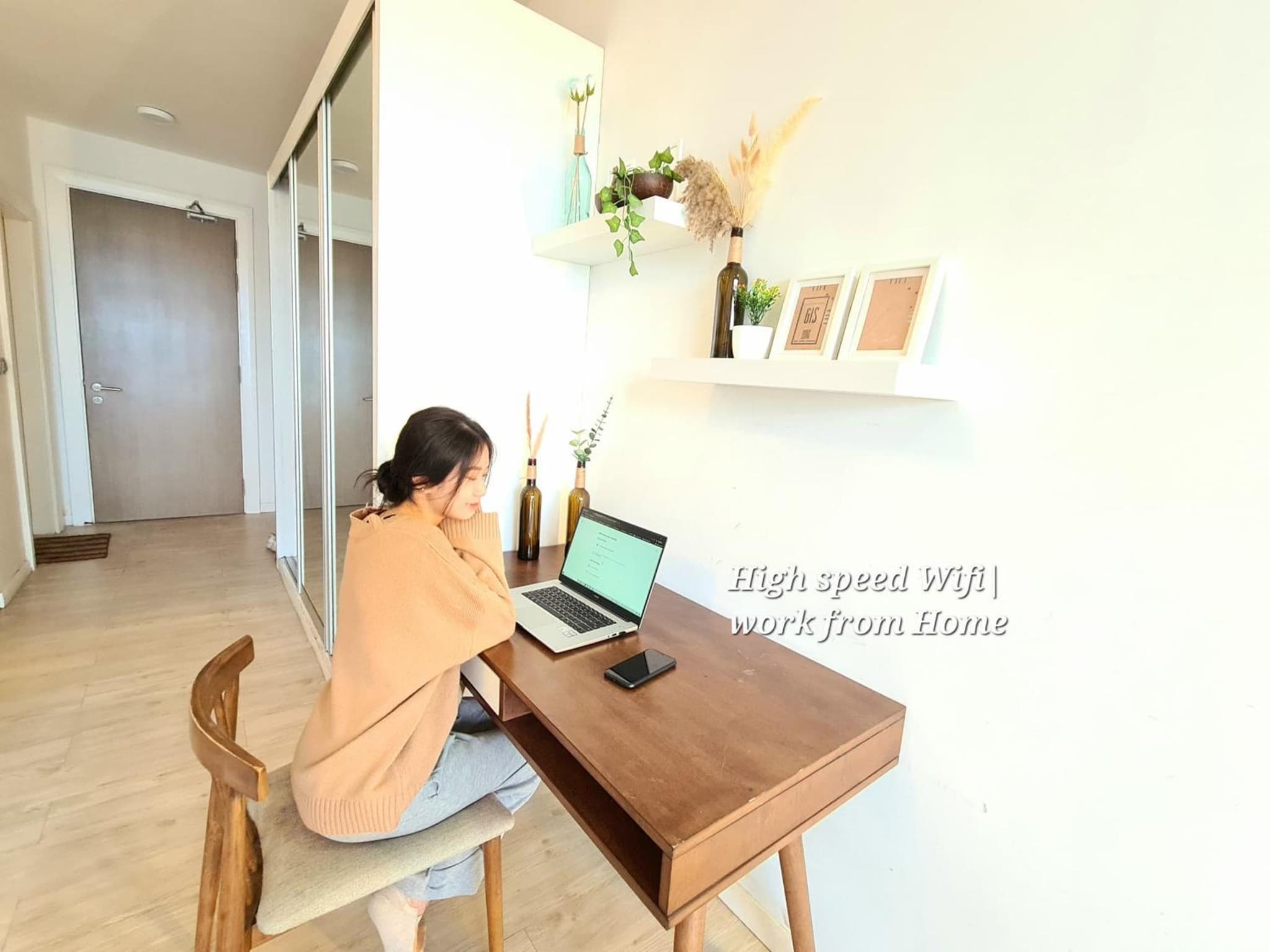 M city service suite KLCC photo 5