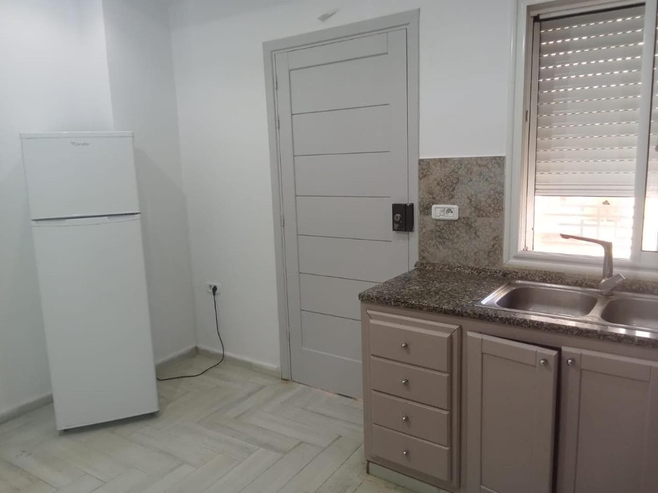 Luxury corner photo 3