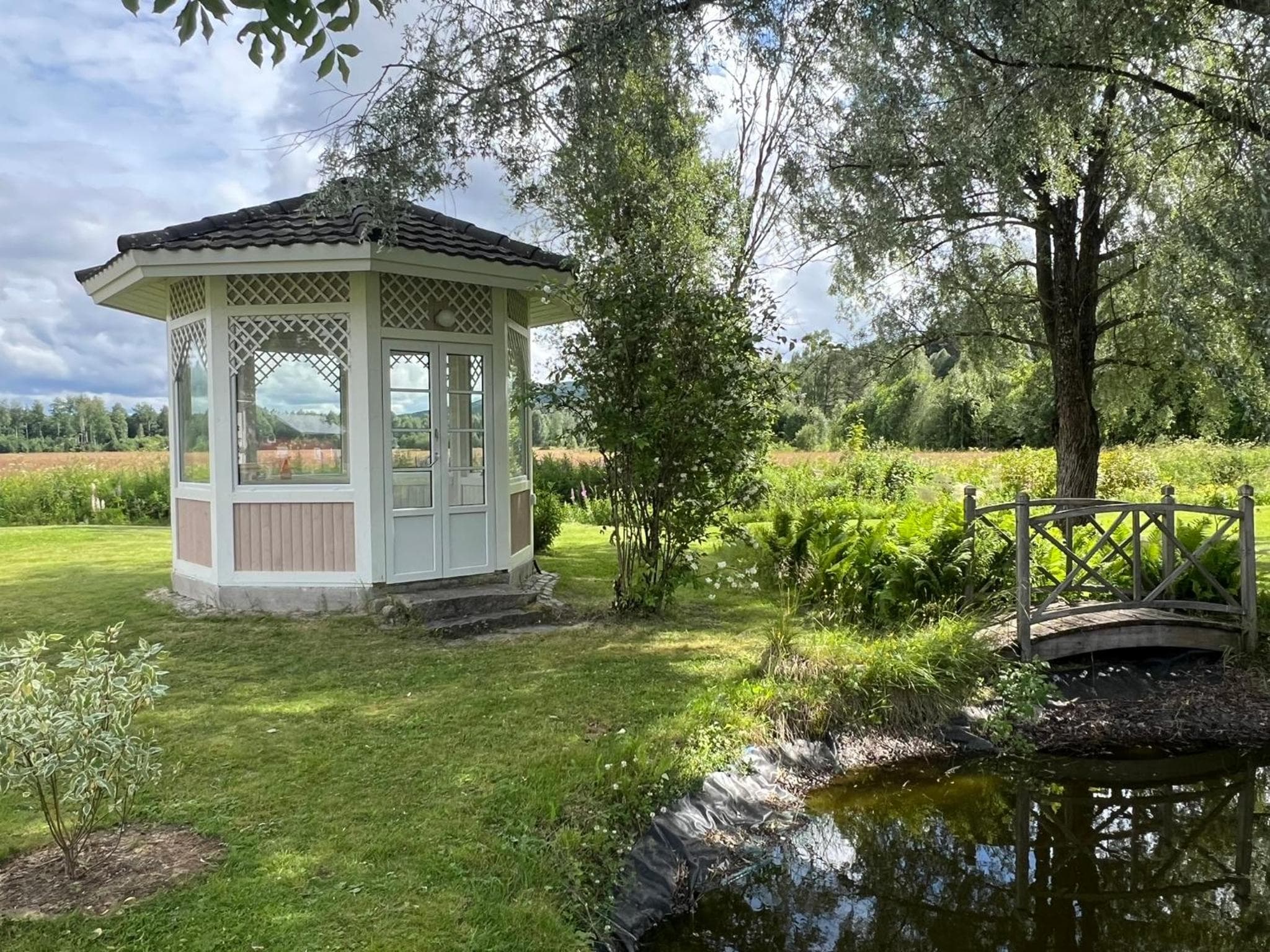 Rosa Huset Osebol photo 9