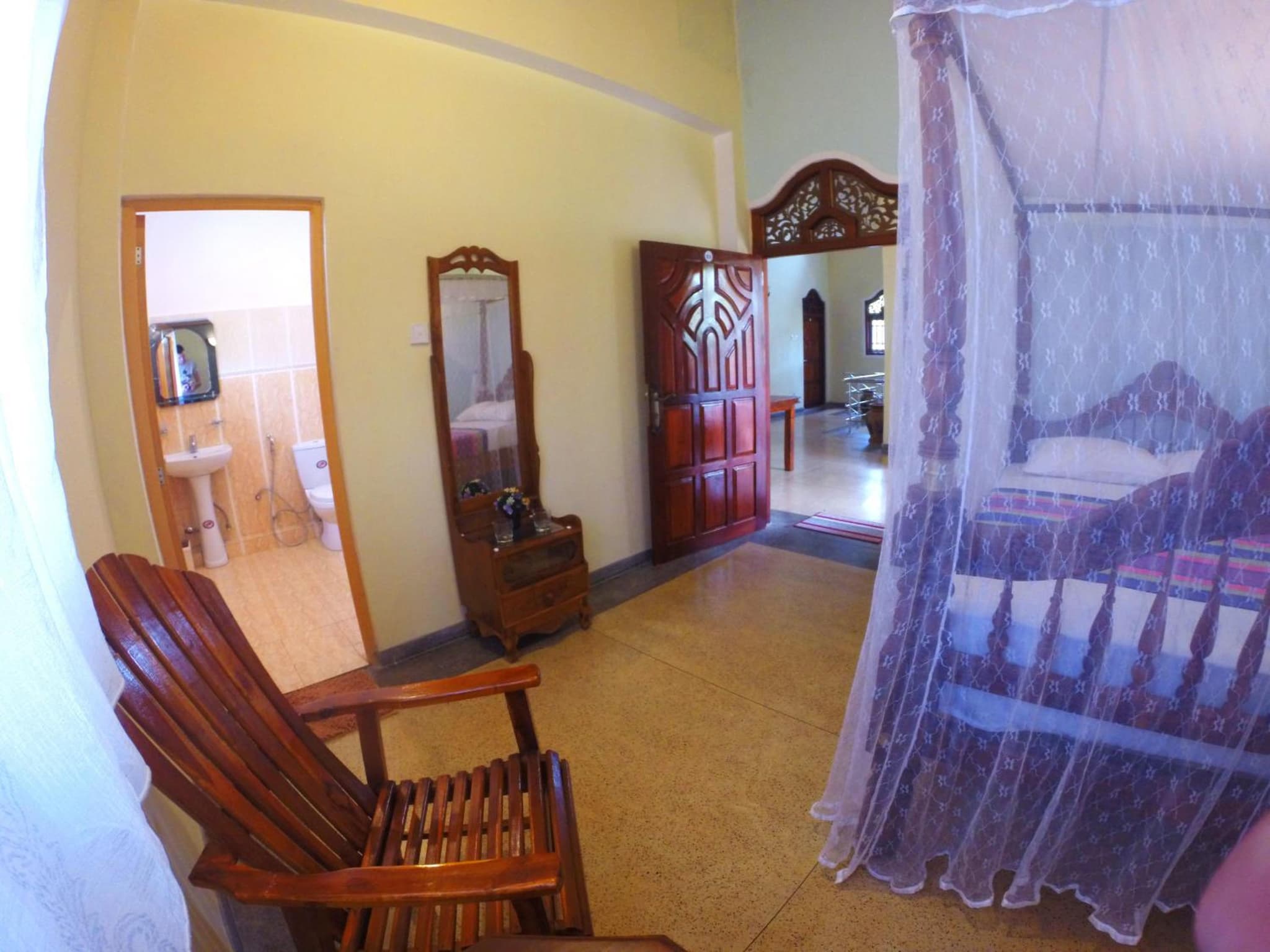 Tiny Royal Palace photo 5