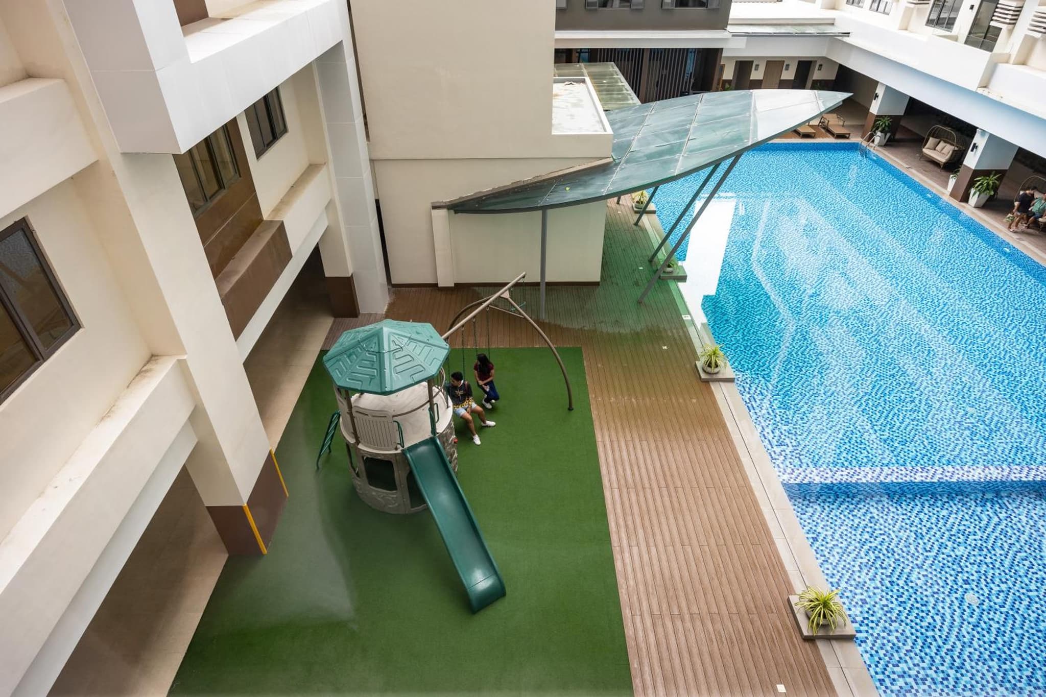 LD Cozy Condo Unit near Cebu IT Park - Pool, Gym photo 3