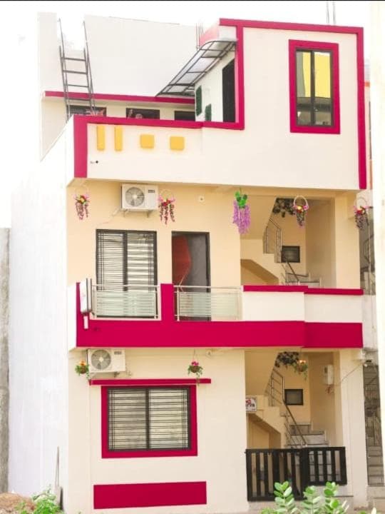 JAI SWAMiNARAYAN DELUX HOMESTAY