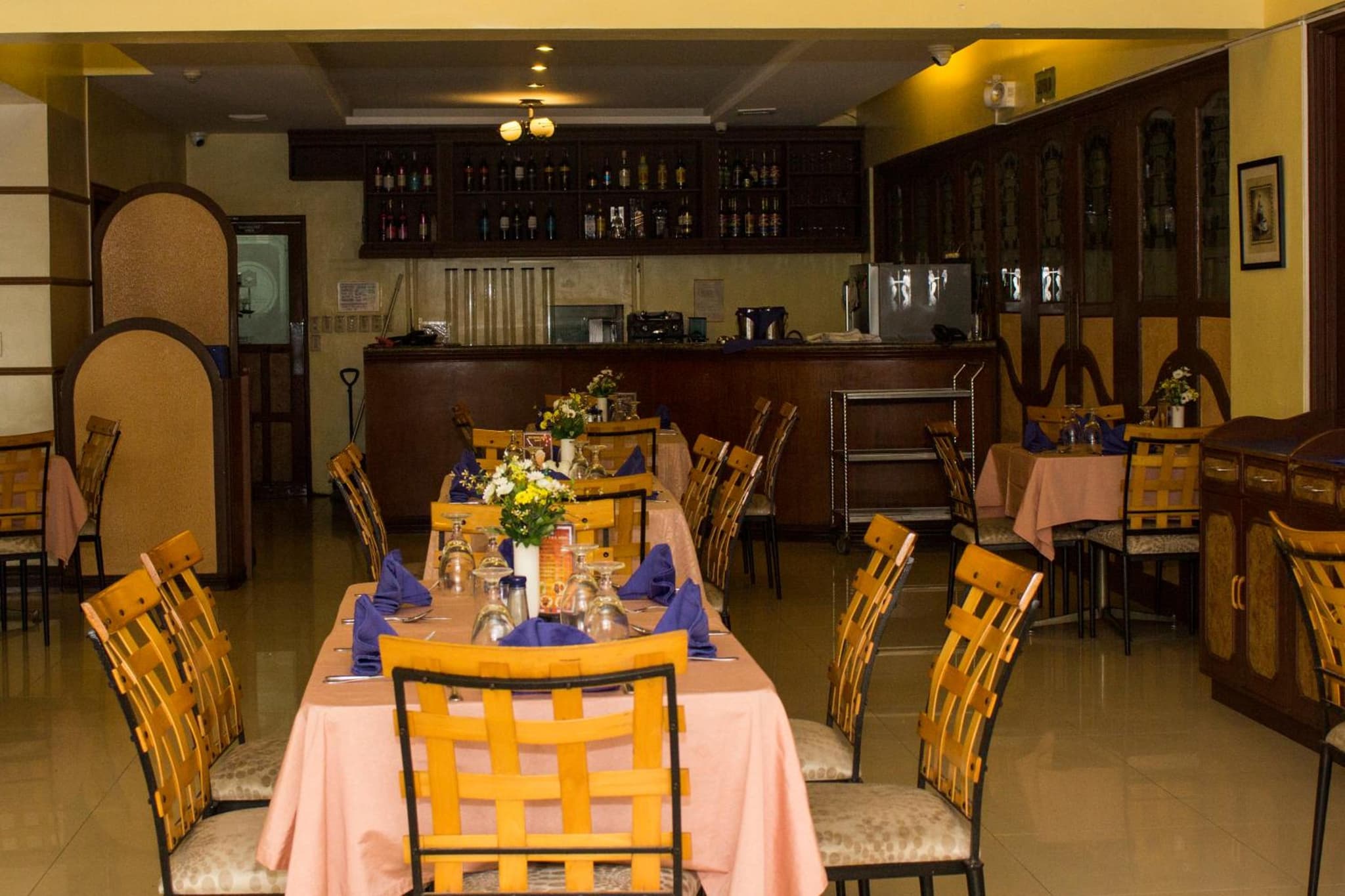 Crown Royale Hotel photo 8