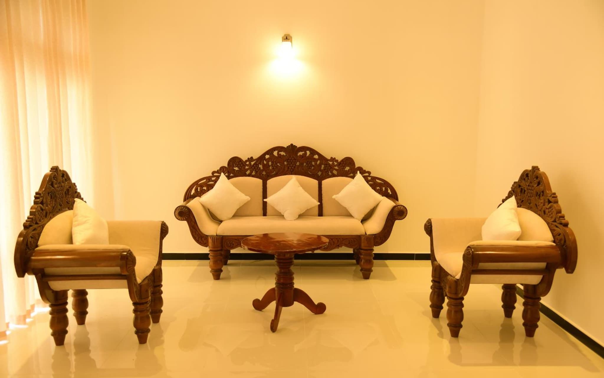 Kandy Lakeside Escape photo 6