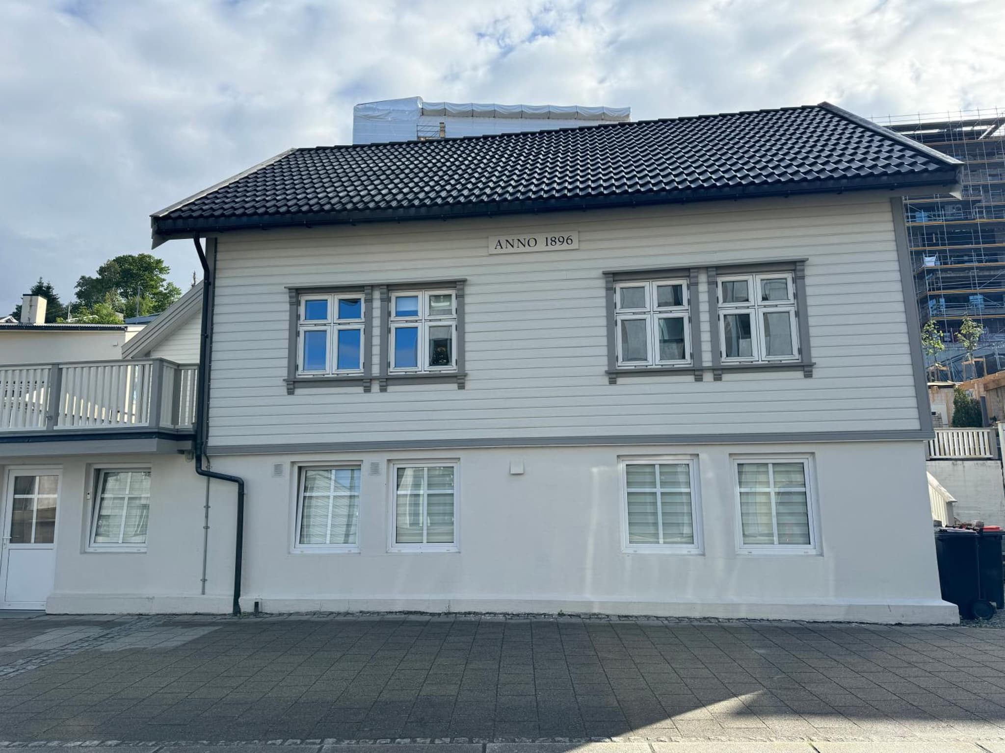 Charming Apartment in the harbour of Jørpeland