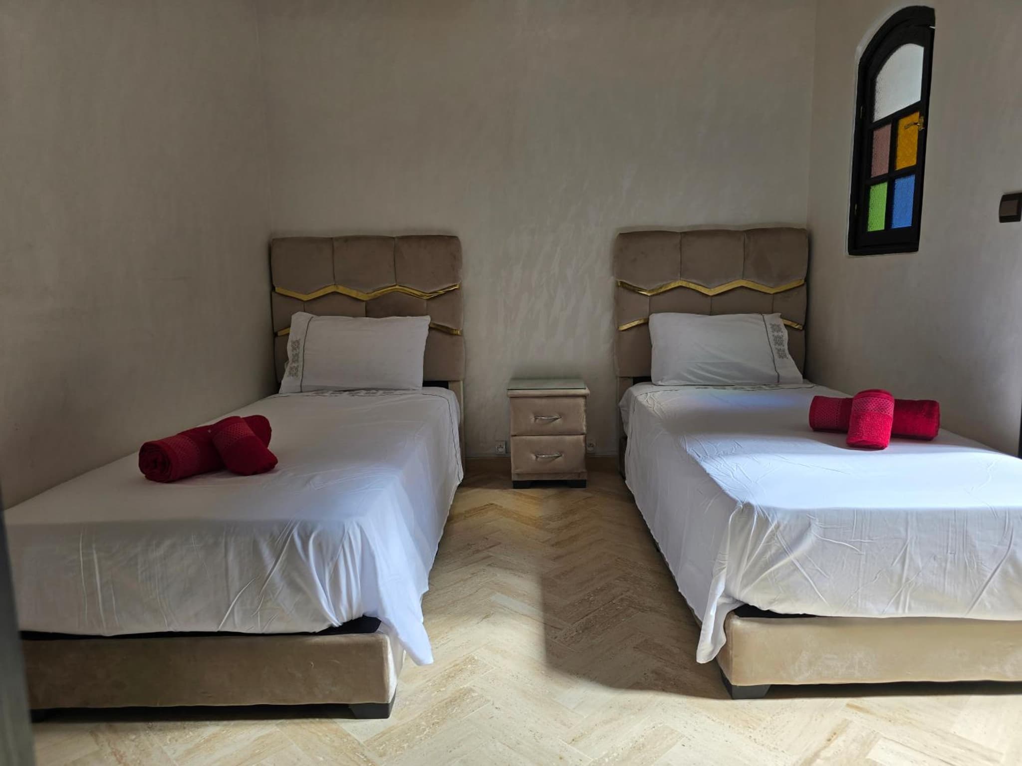 Riad Miralezia photo 3