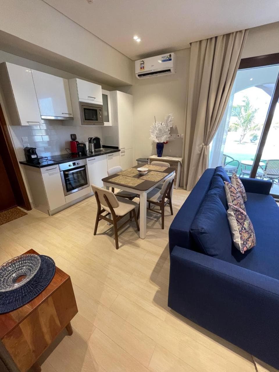 Hawana Salalah Poolside Apartment photo 5