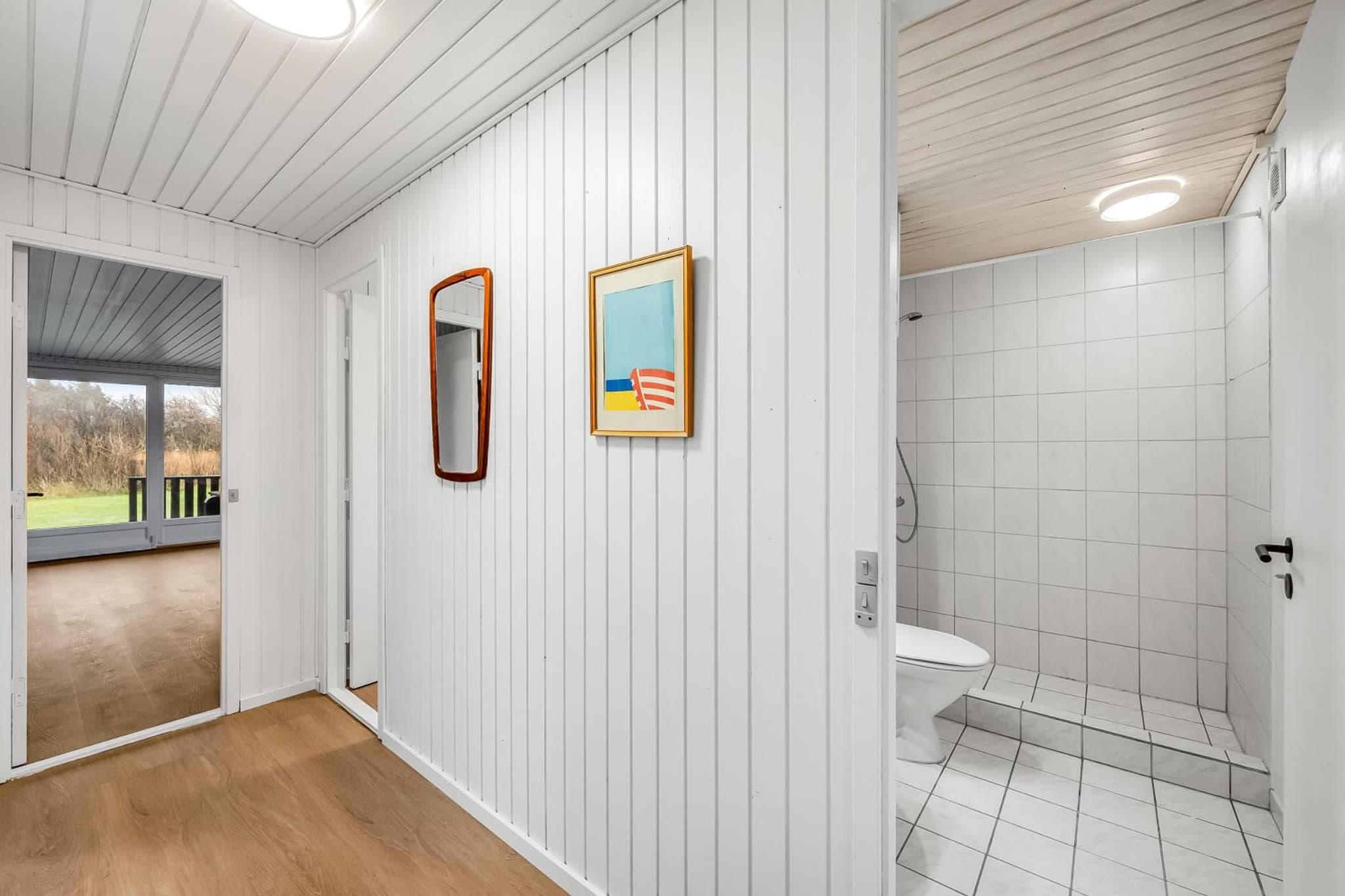 Lovely Newly Renovated Holiday House - 1005 photo 6