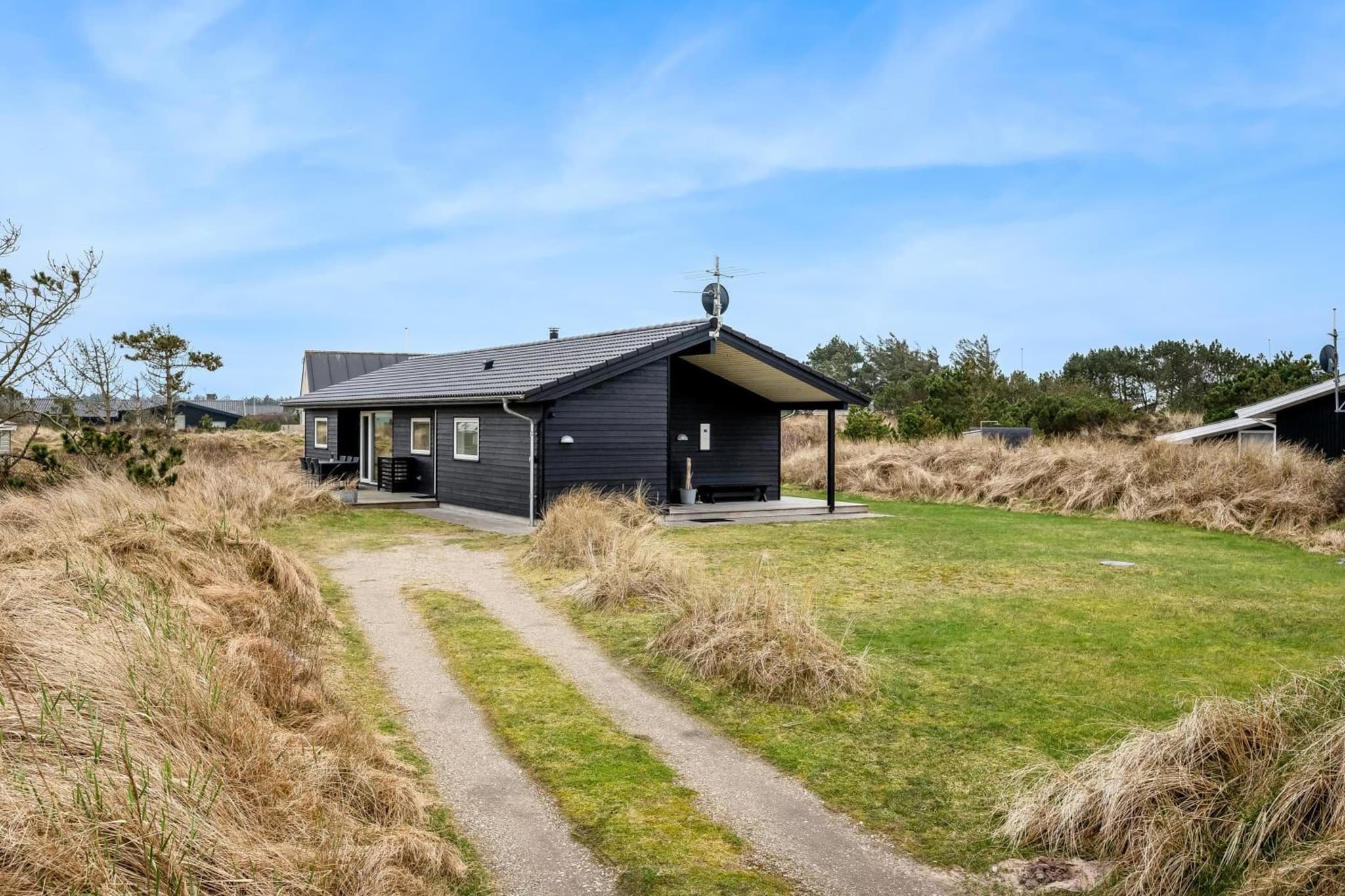 Bright And Modern Holiday Home - 1026 photo 8