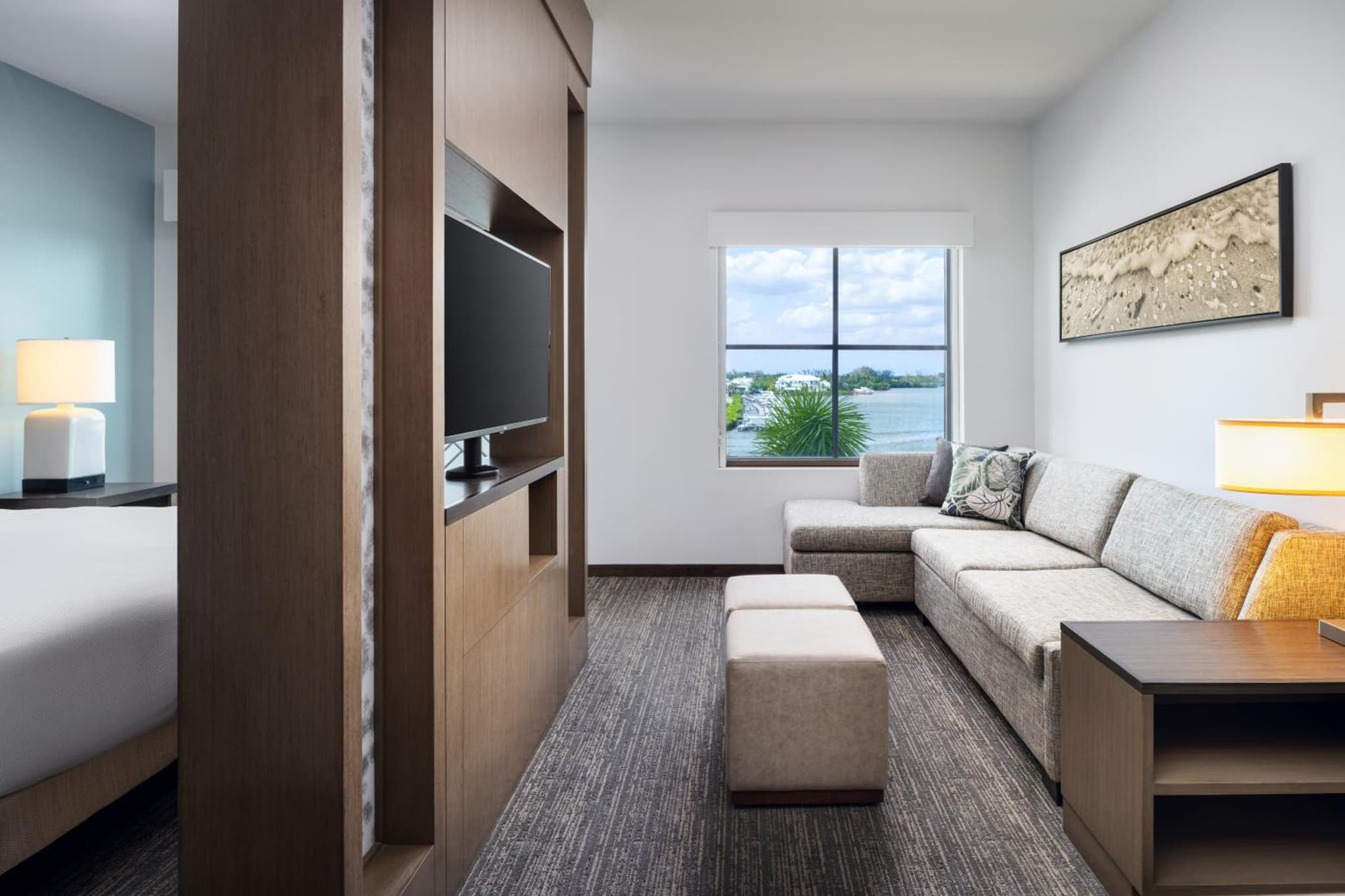 Hyatt House Naples 5th Avenue photo 4