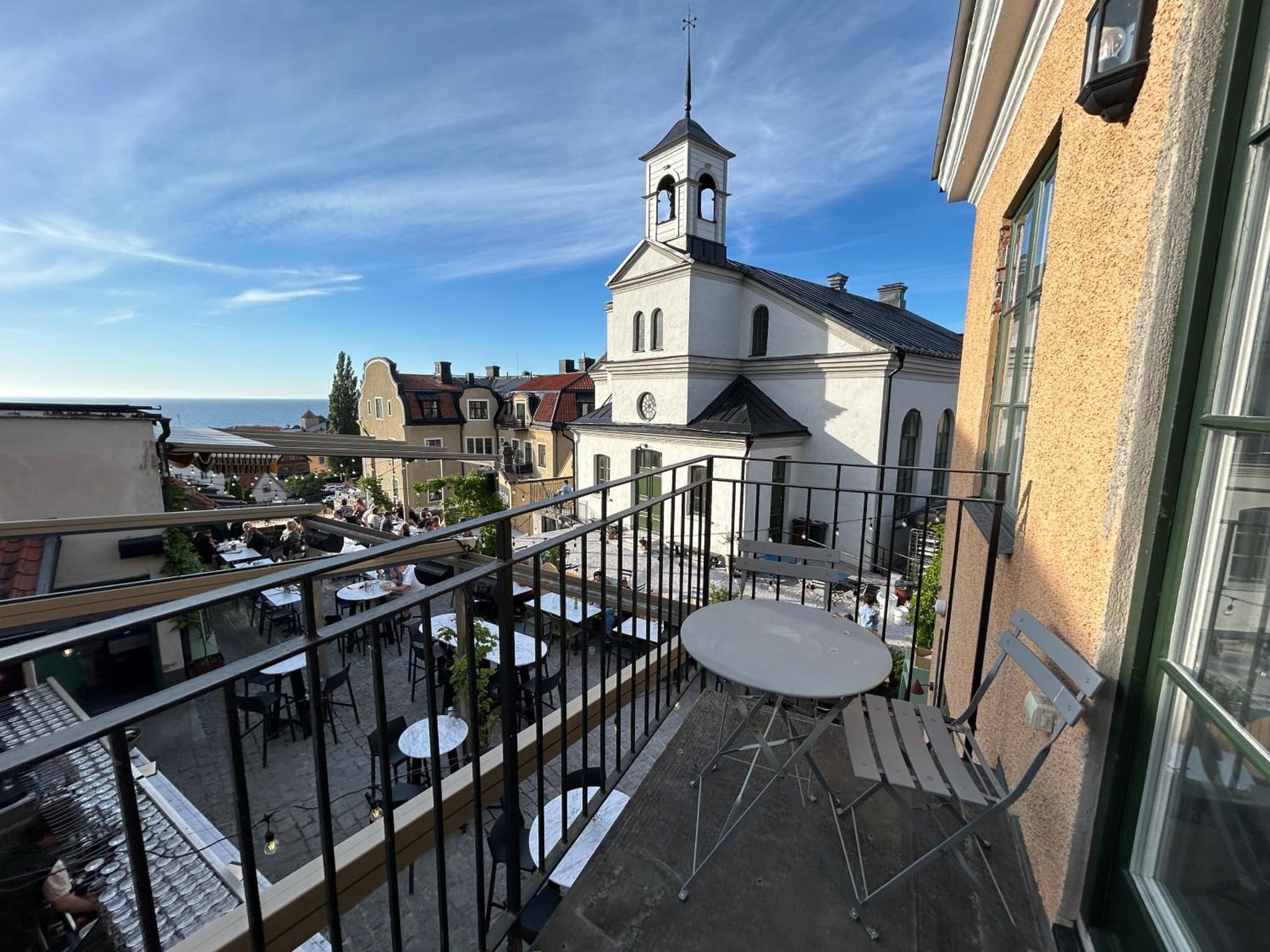 Wonderful 3-bedroom APT in heart of Visby