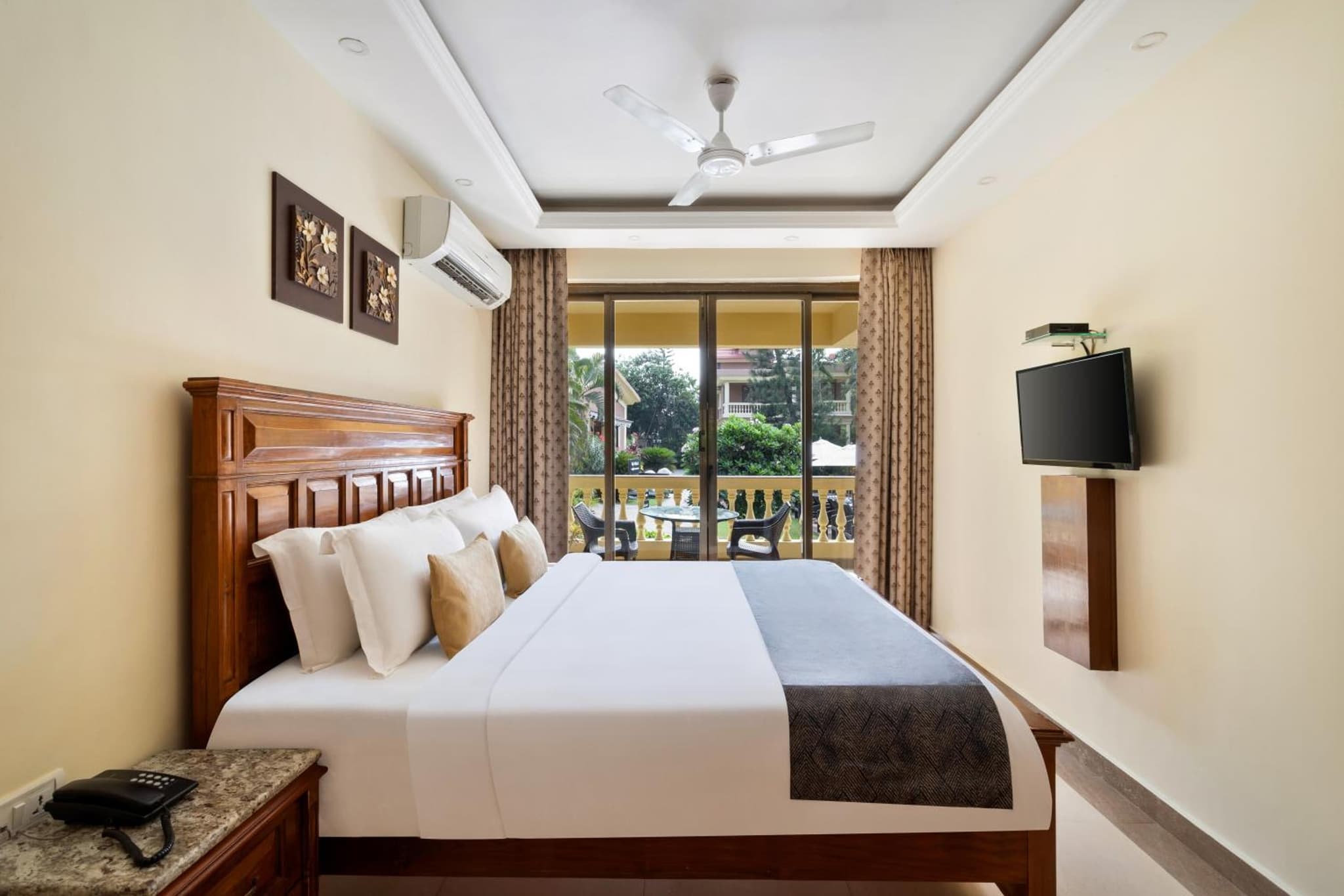 De Mandarin Beach Resort Suites & Villas, Candolim photo 7