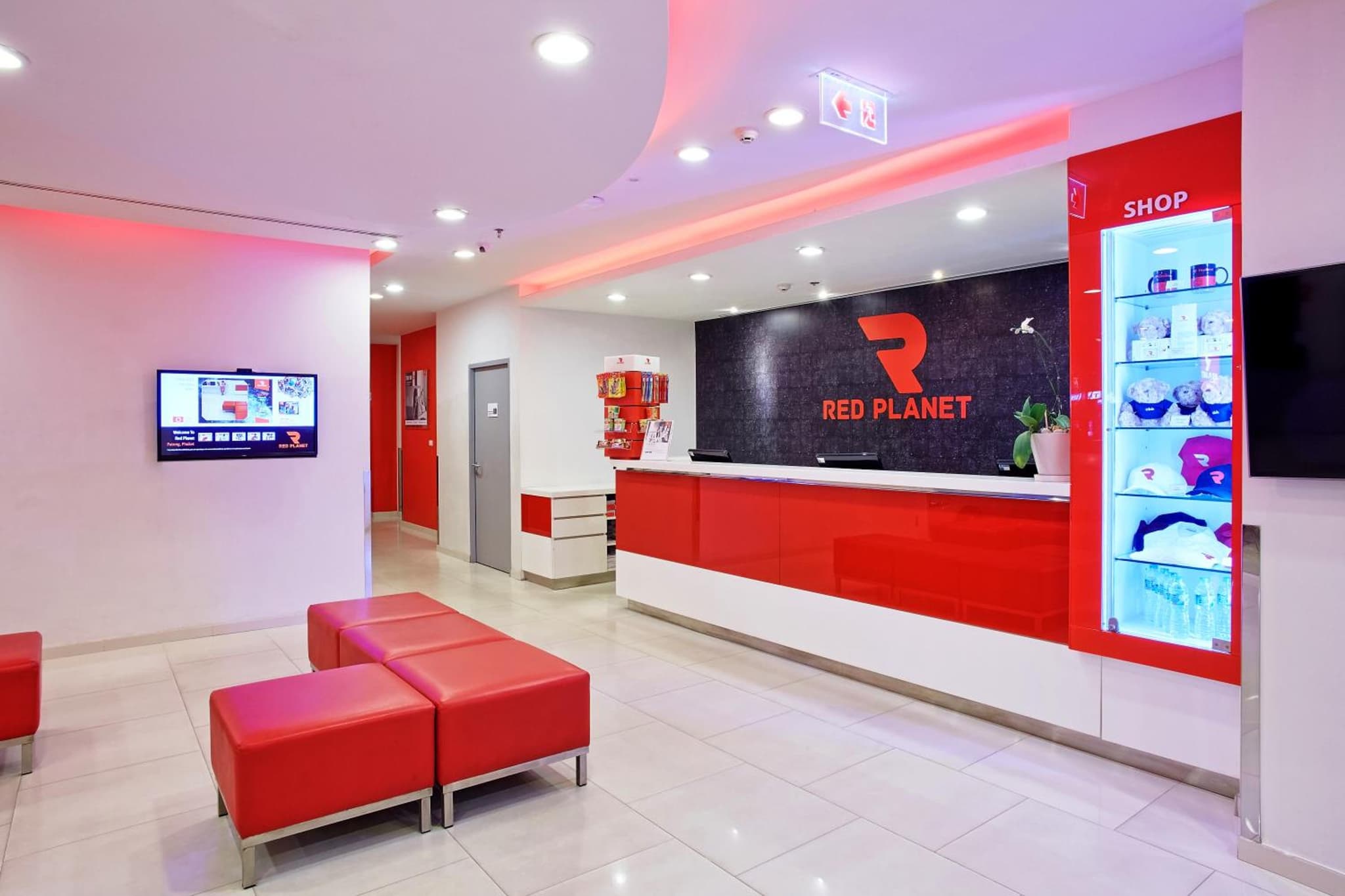 Easy Planet Phuket Patong photo 6