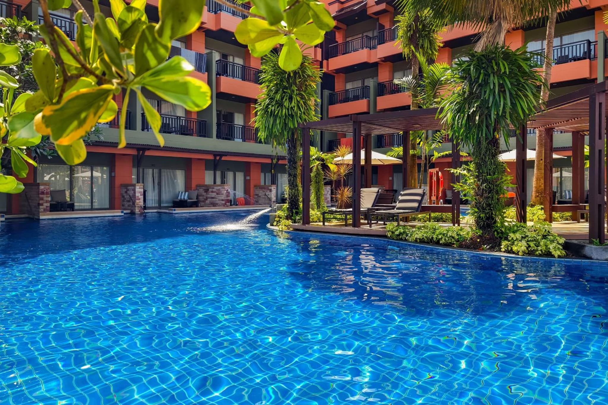 Courtyard by Marriott Phuket, Patong Beach Resort photo 5