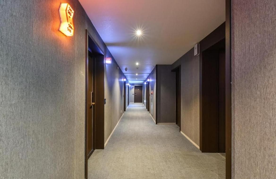 Hotel The L photo 8