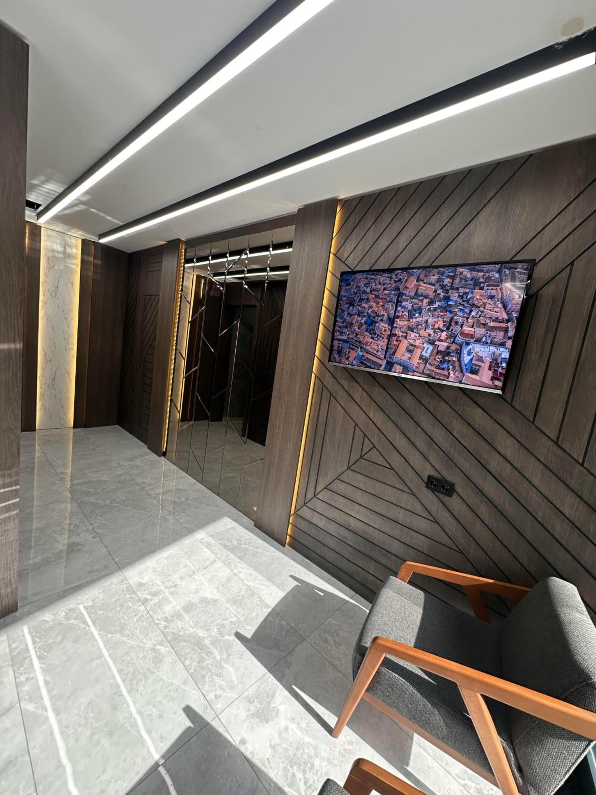 Luxury Life Suites photo 6