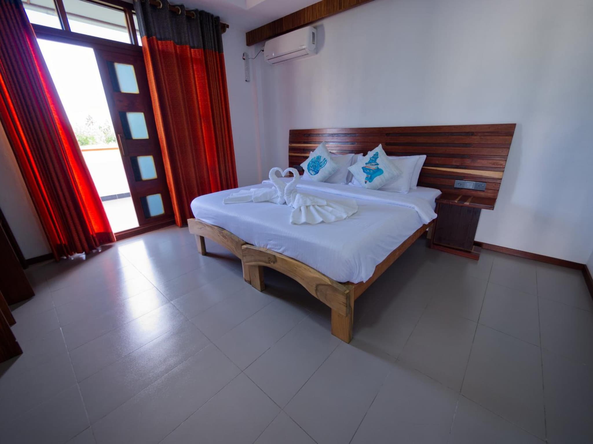 Maldivine Stay Dhiffushi photo 3